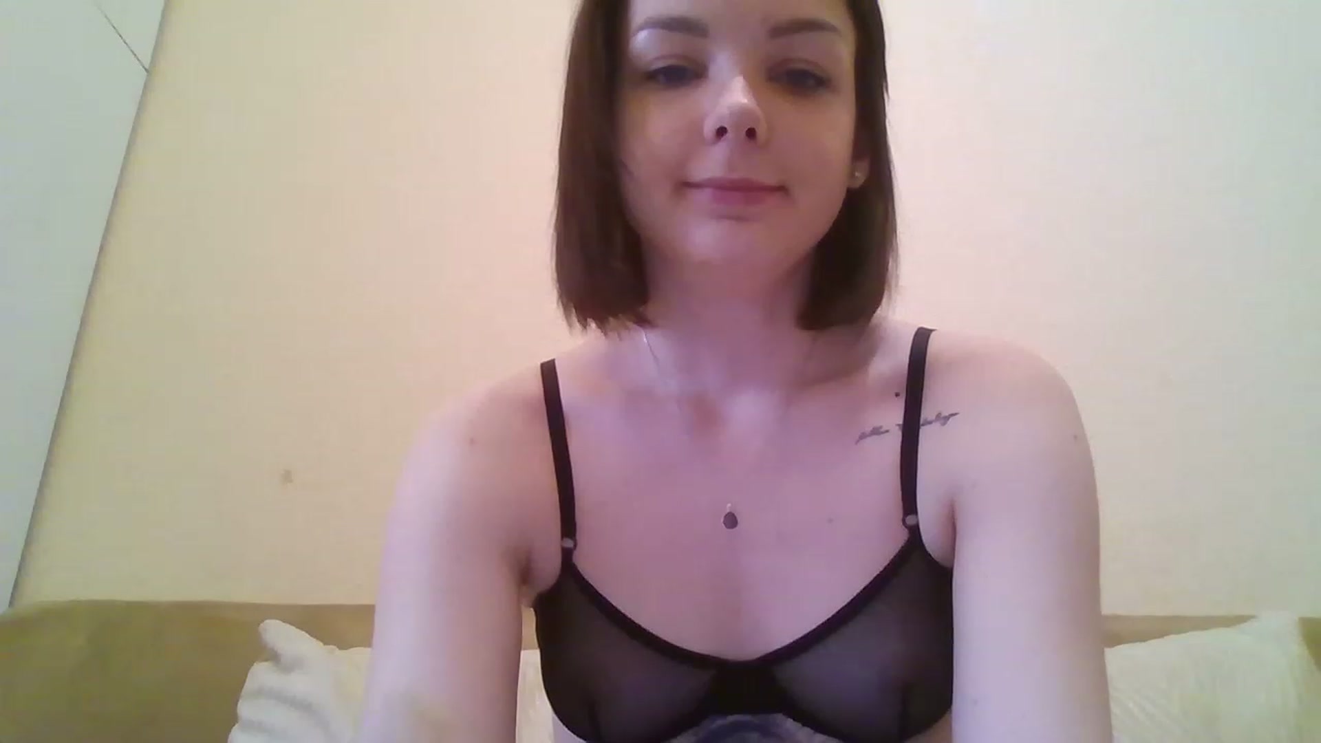 Gallery image thumbnail from RoxieSinner's myfreecams stream on, 02/14/2023, 11:36 image 14 of 20