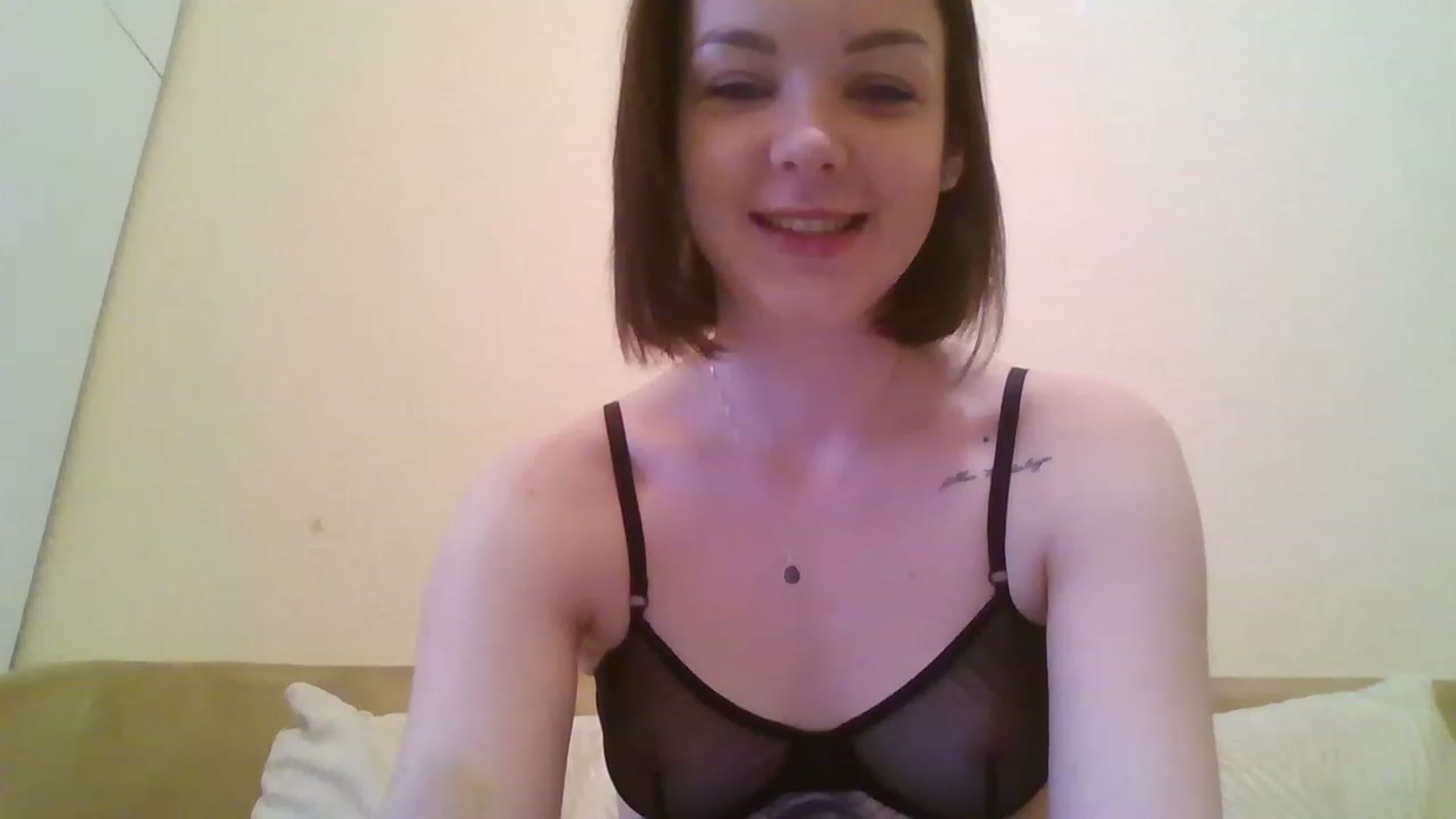 Gallery image thumbnail from RoxieSinner's myfreecams stream on, 02/14/2023, 11:36 image 11 of 20