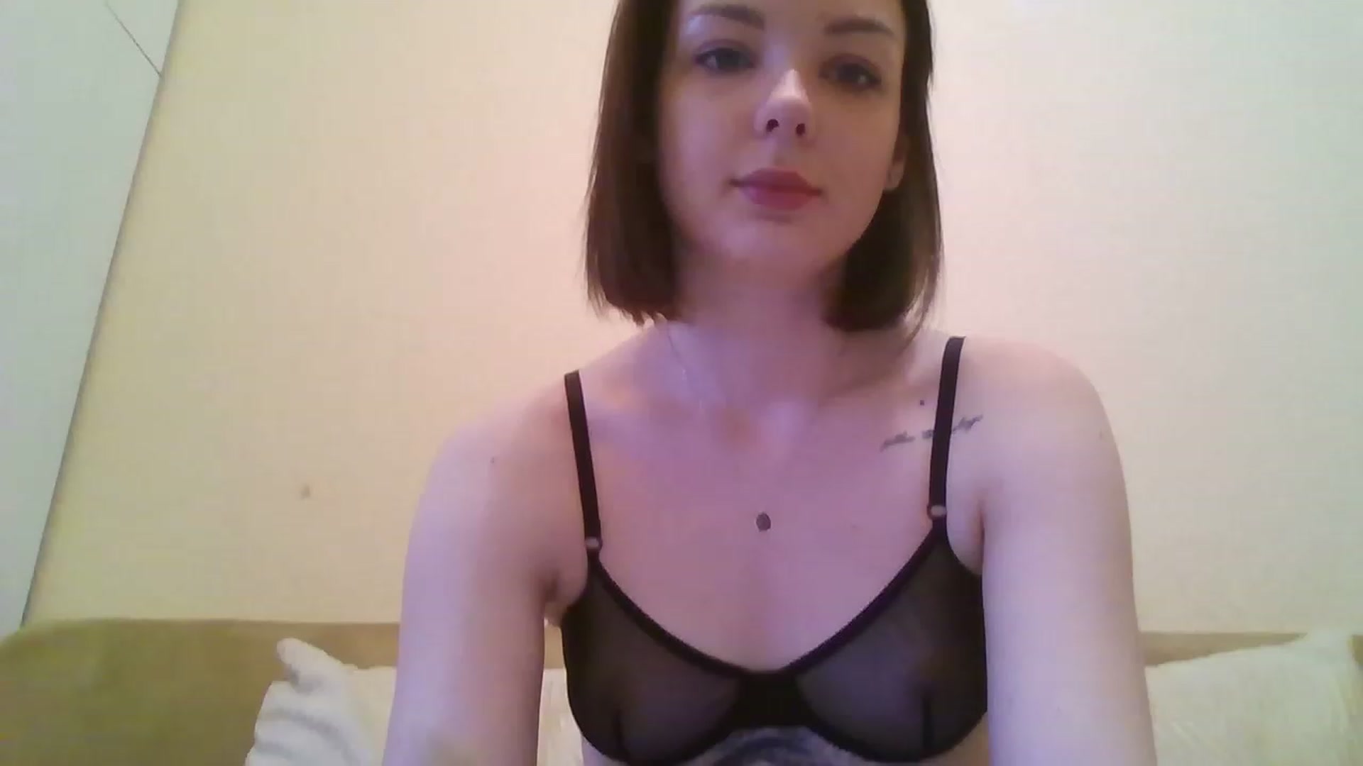 Gallery image thumbnail from RoxieSinner's myfreecams stream on, 02/14/2023, 11:36 image 2 of 20