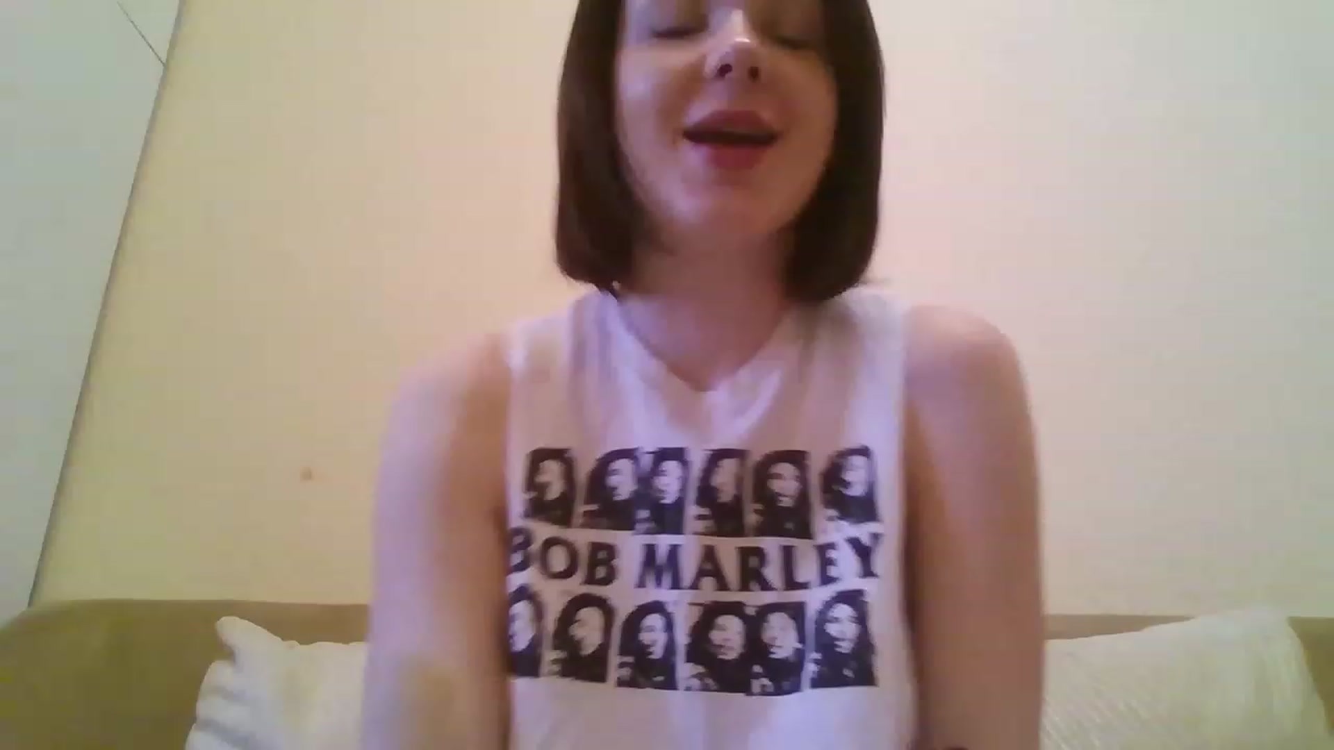 Gallery image thumbnail from RoxieSinner's myfreecams stream on, 02/15/2023, 10:23 image 5 of 20