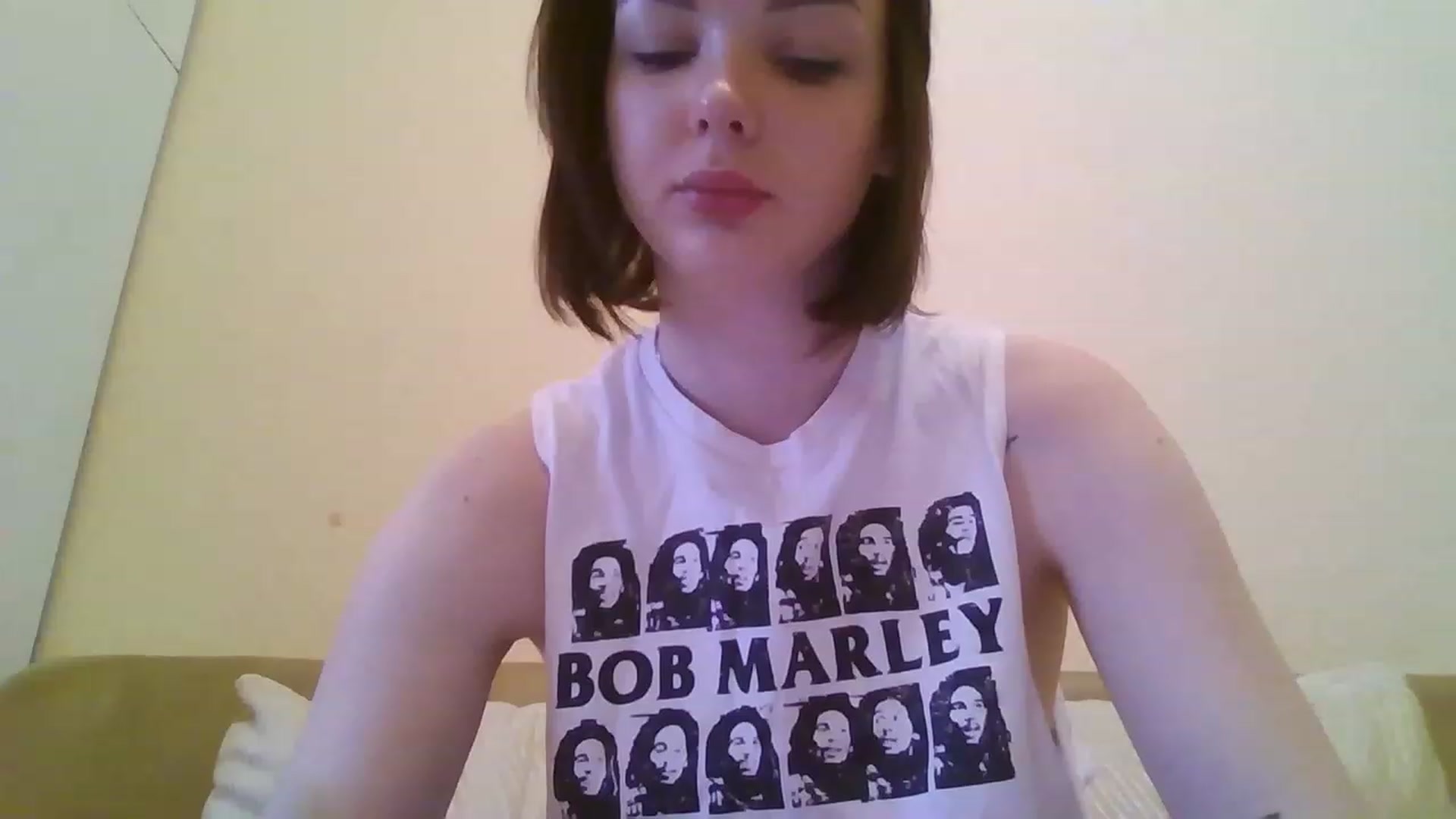 Gallery image thumbnail from RoxieSinner's myfreecams stream on, 02/15/2023, 10:23 image 4 of 20