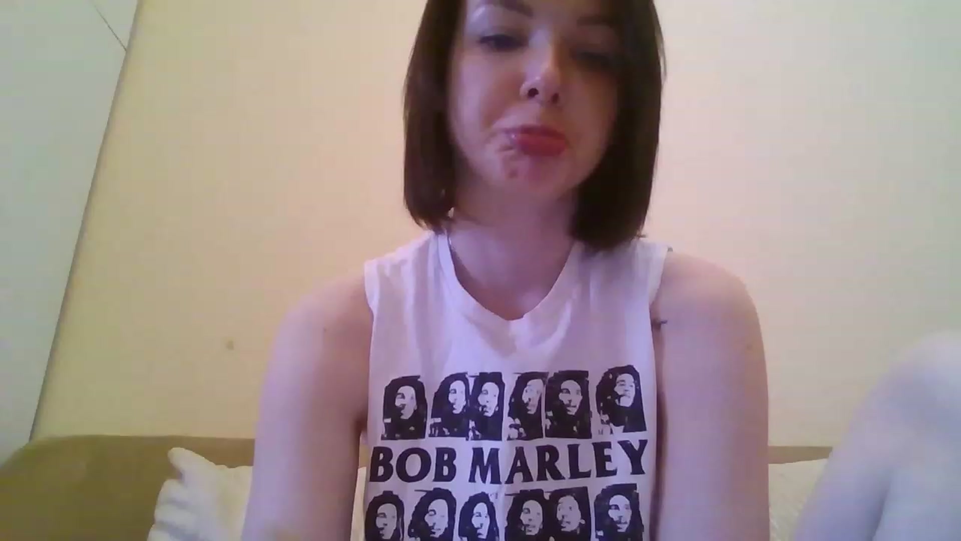 Gallery image thumbnail from RoxieSinner's myfreecams stream on, 02/15/2023, 10:23 image 17 of 20