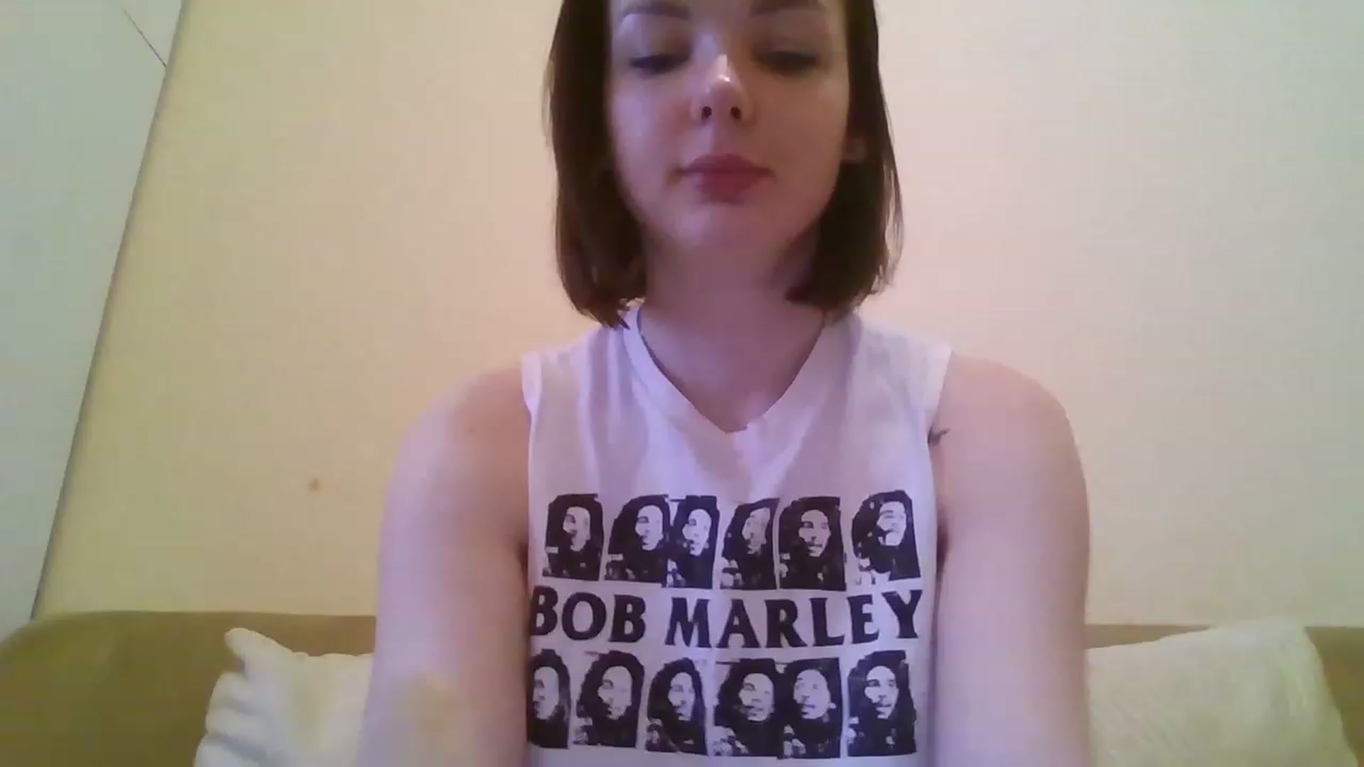Gallery image thumbnail from RoxieSinner's myfreecams stream on, 02/15/2023, 10:23 image 1 of 20