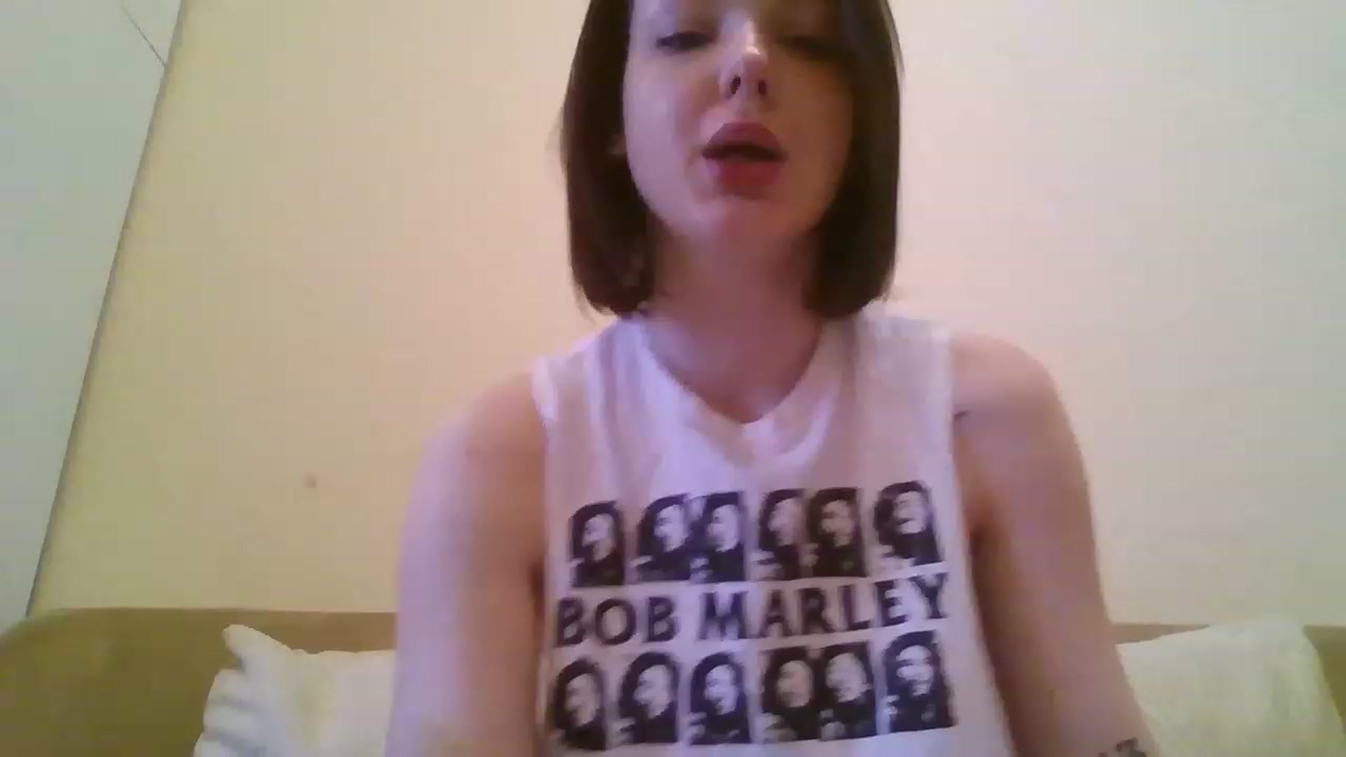 Gallery image thumbnail from RoxieSinner's myfreecams stream on, 02/15/2023, 10:23 image 14 of 20