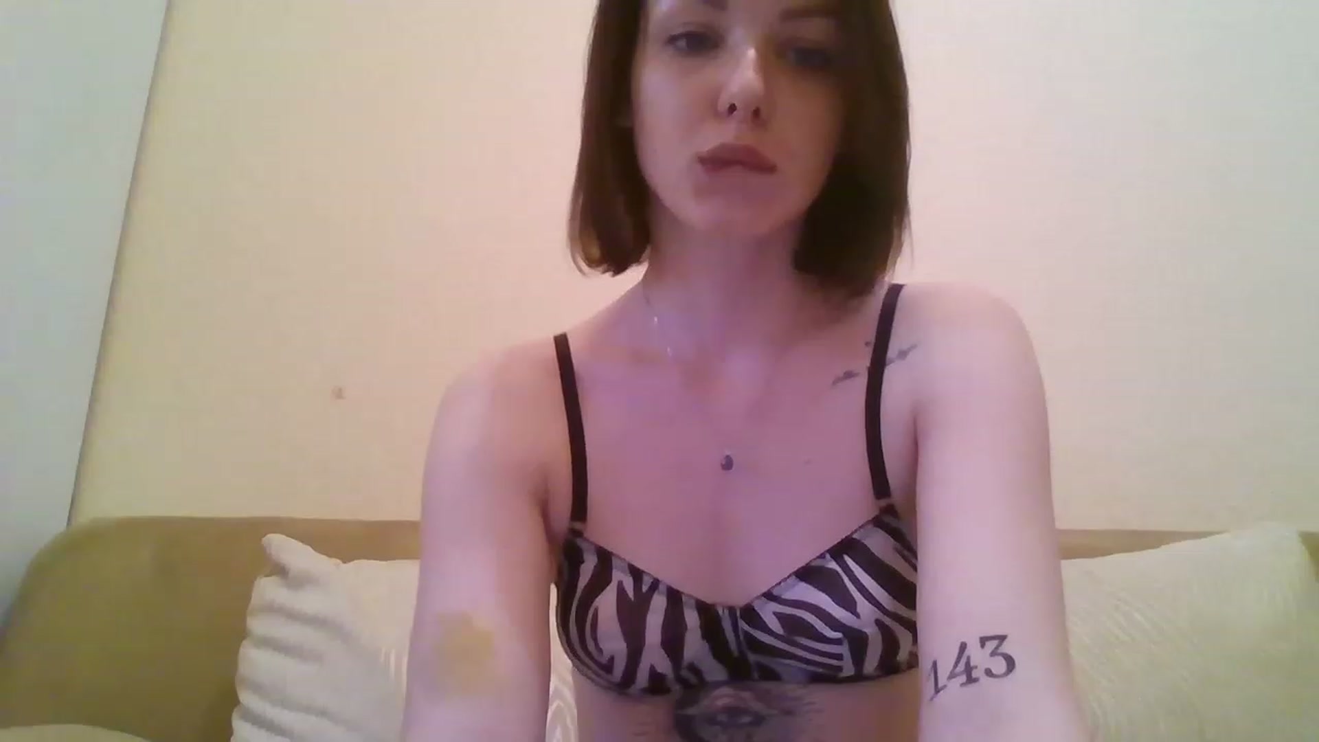 Gallery image thumbnail from RoxieSinner's myfreecams stream on, 02/15/2023, 14:06 image 19 of 20