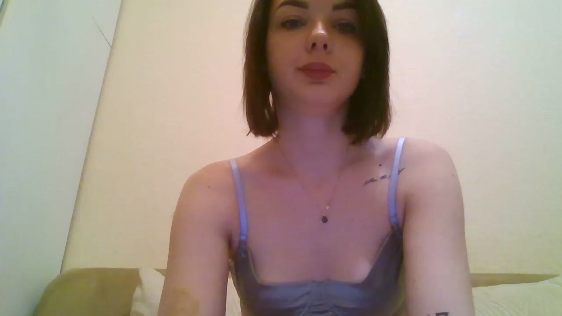 Gallery image thumbnail from RoxieSinner's myfreecams stream on, 02/18/2023, 10:28 image 2 of 20