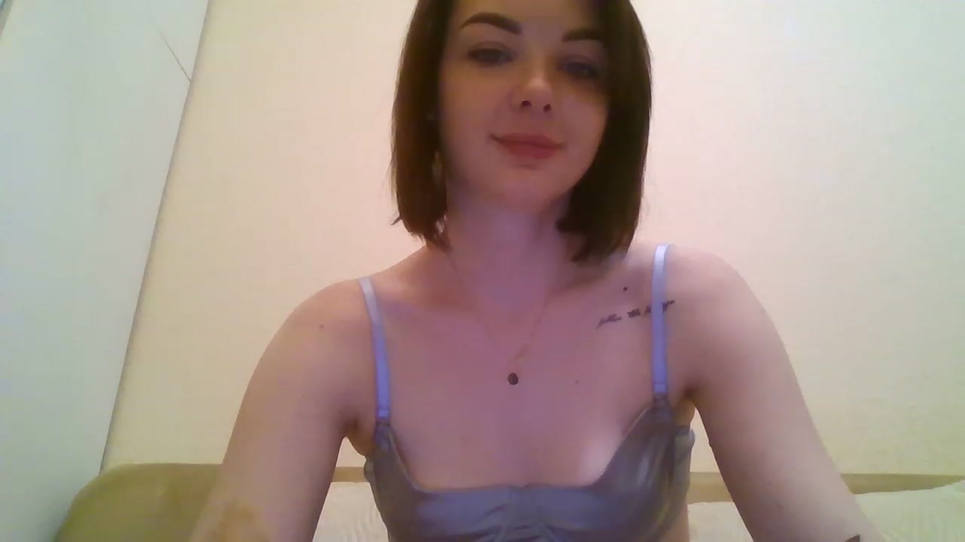 Gallery image thumbnail from RoxieSinner's myfreecams stream on, 02/18/2023, 10:28 image 3 of 20