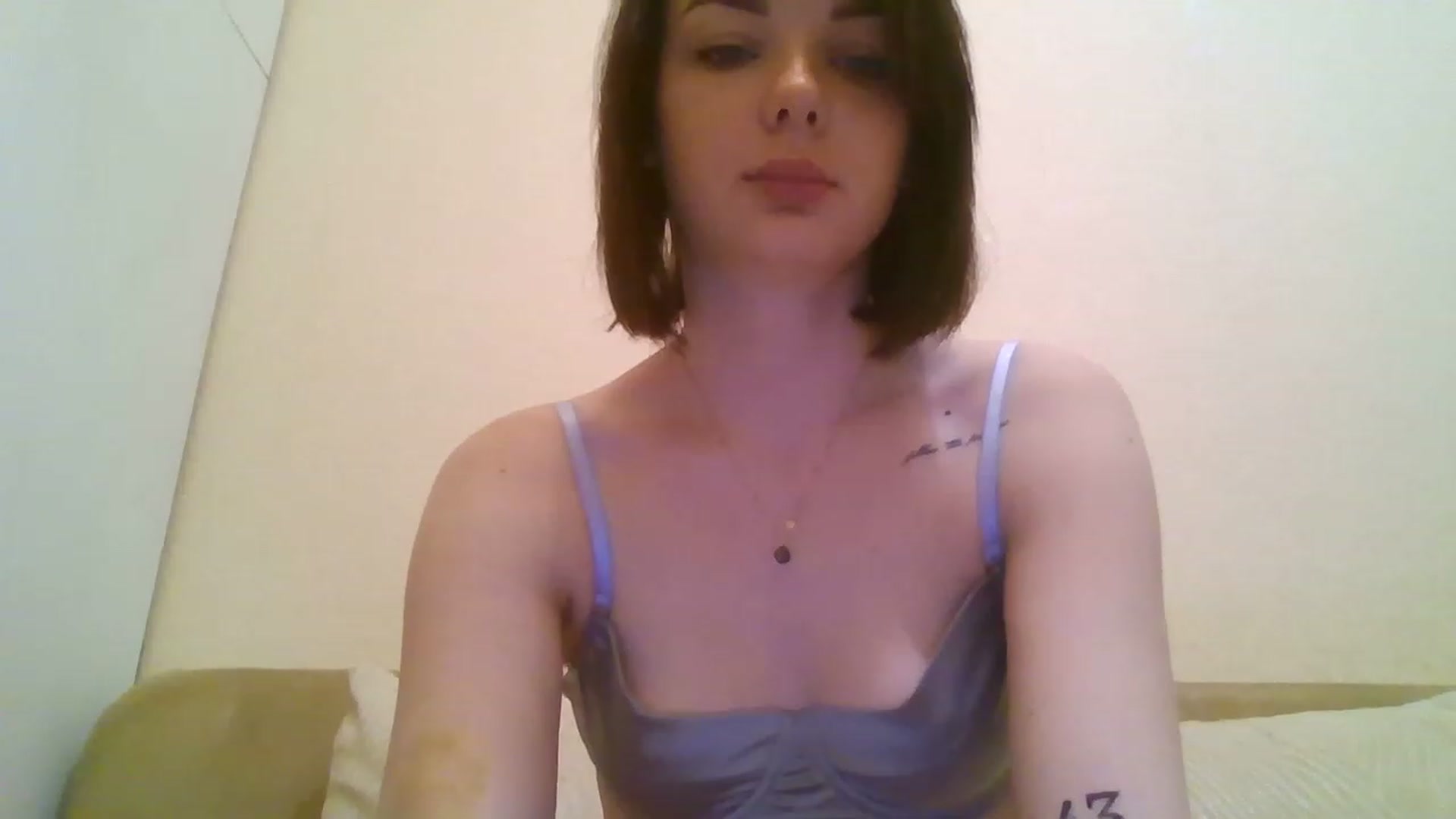 Gallery image thumbnail from RoxieSinner's myfreecams stream on, 02/18/2023, 10:28 image 5 of 20