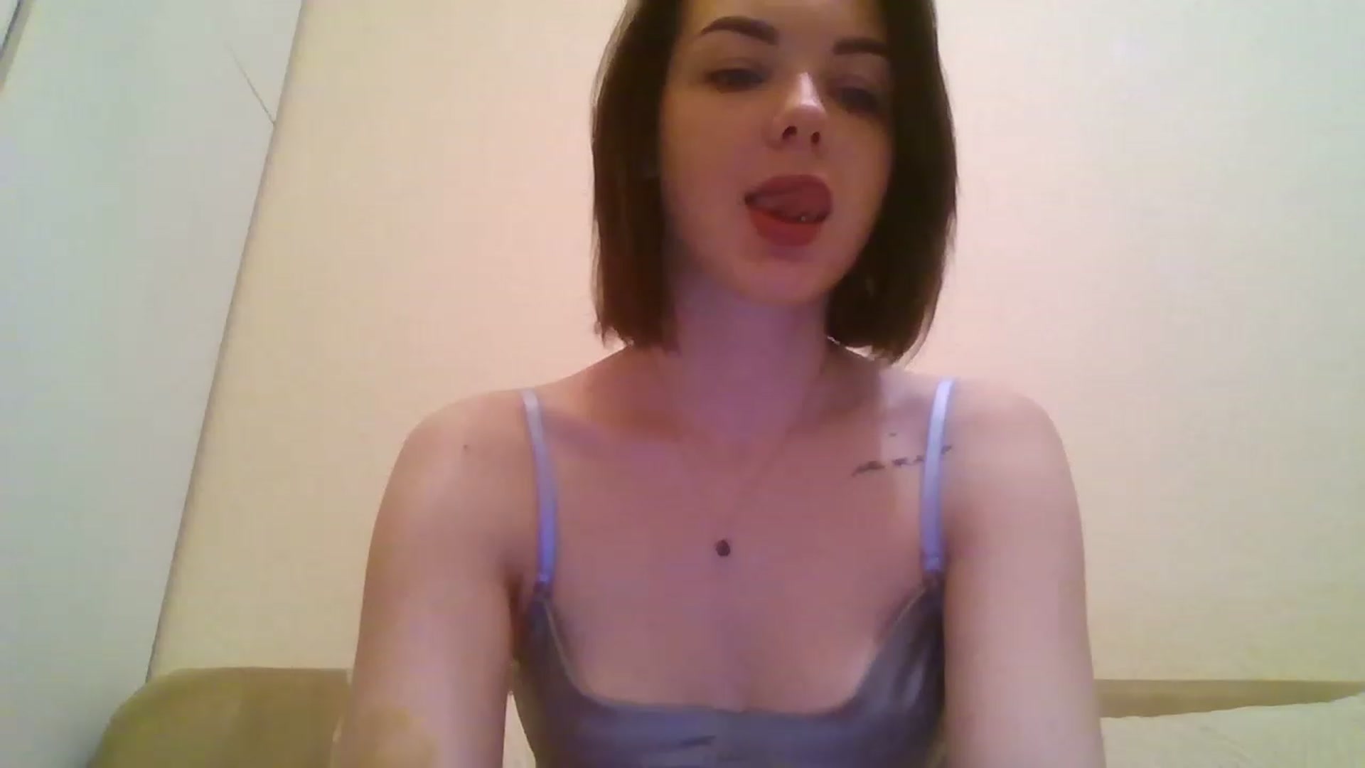 Gallery image thumbnail from RoxieSinner's myfreecams stream on, 02/18/2023, 11:45 image 8 of 20
