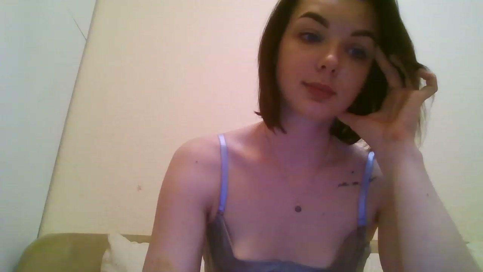 Gallery image thumbnail from RoxieSinner's myfreecams stream on, 02/18/2023, 13:52 image 8 of 20