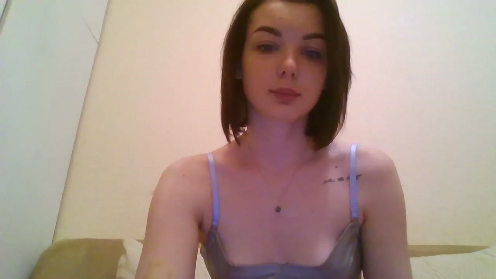 Gallery image thumbnail from RoxieSinner's myfreecams stream on, 02/18/2023, 13:52 image 3 of 20