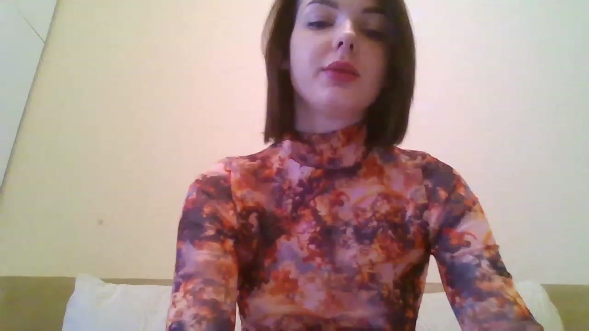 Gallery image thumbnail from RoxieSinner's myfreecams stream on, 02/20/2023, 10:20 image 8 of 20