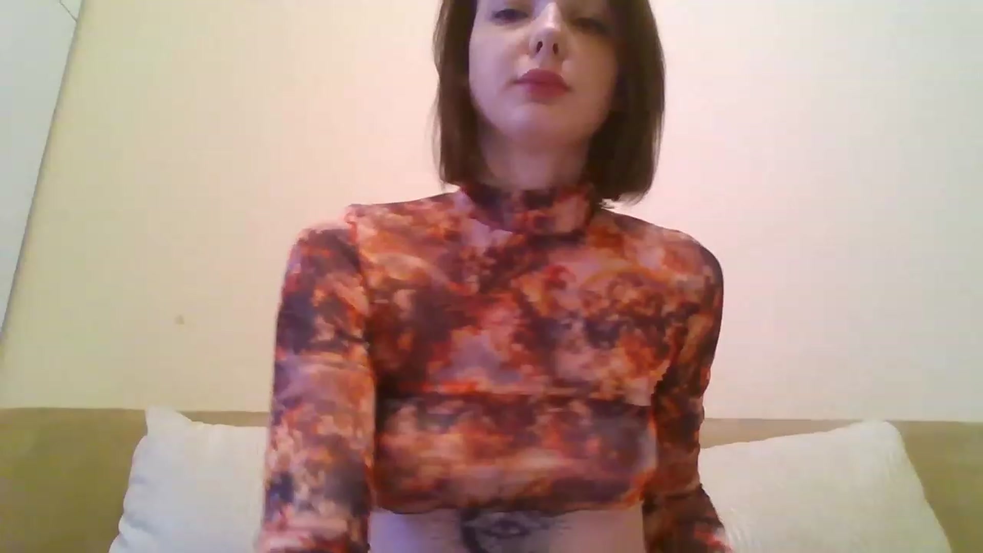 Gallery image thumbnail from RoxieSinner's myfreecams stream on, 02/20/2023, 10:20 image 16 of 20