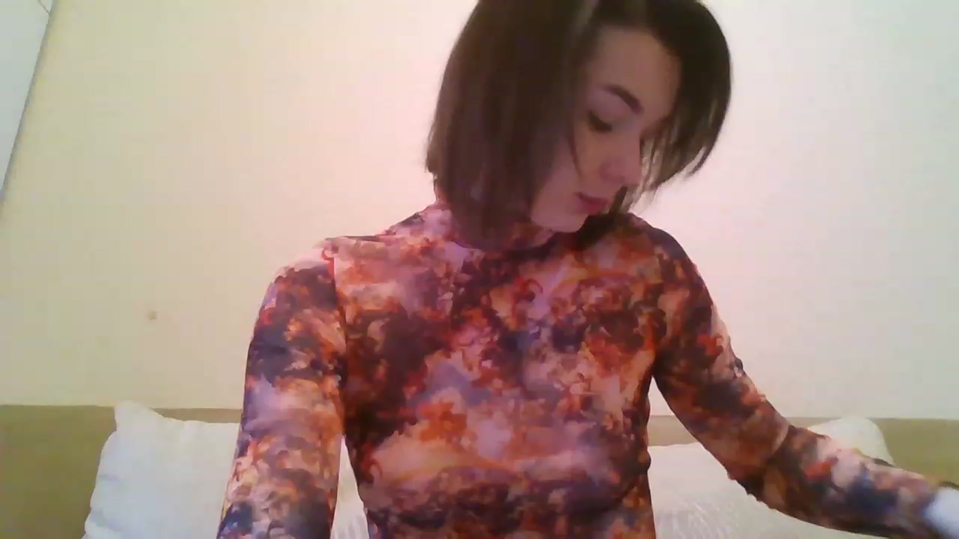 Gallery image thumbnail from RoxieSinner's myfreecams stream on, 02/20/2023, 11:41 image 4 of 20