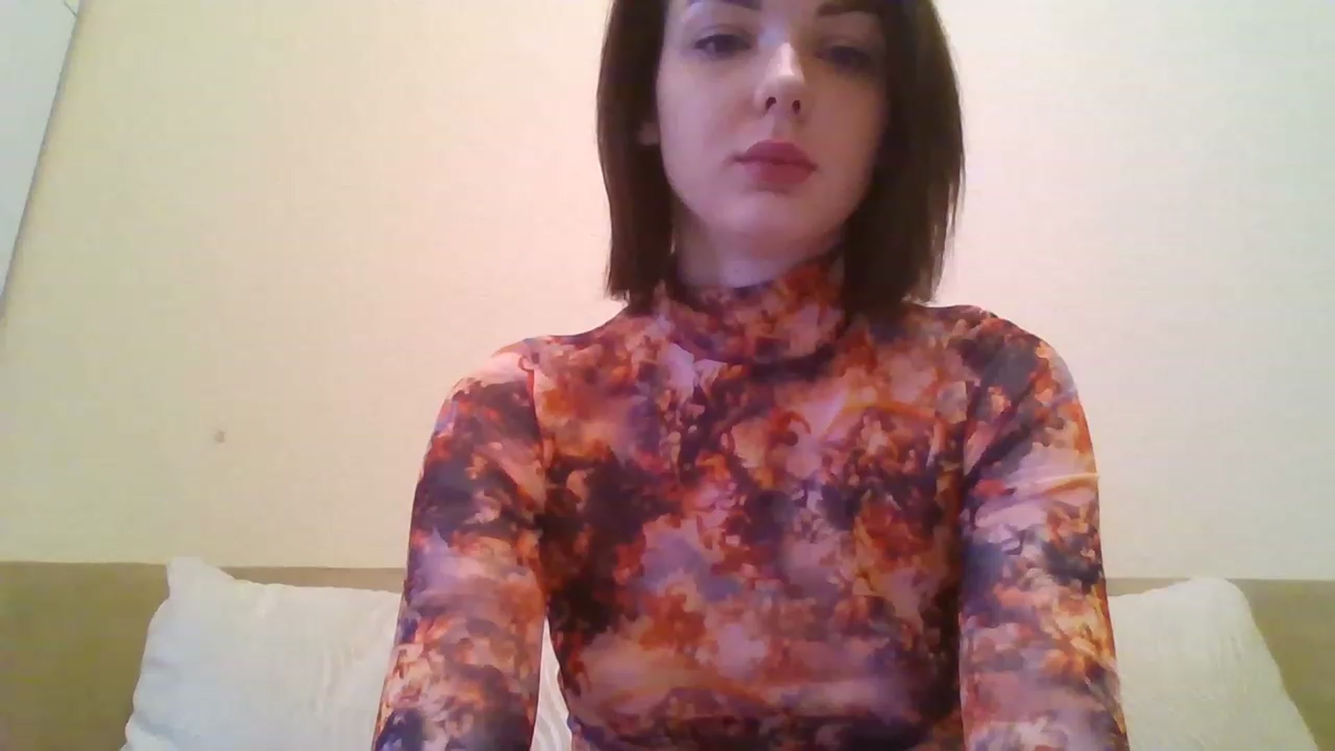 Gallery image thumbnail from RoxieSinner's myfreecams stream on, 02/20/2023, 11:41 image 7 of 20