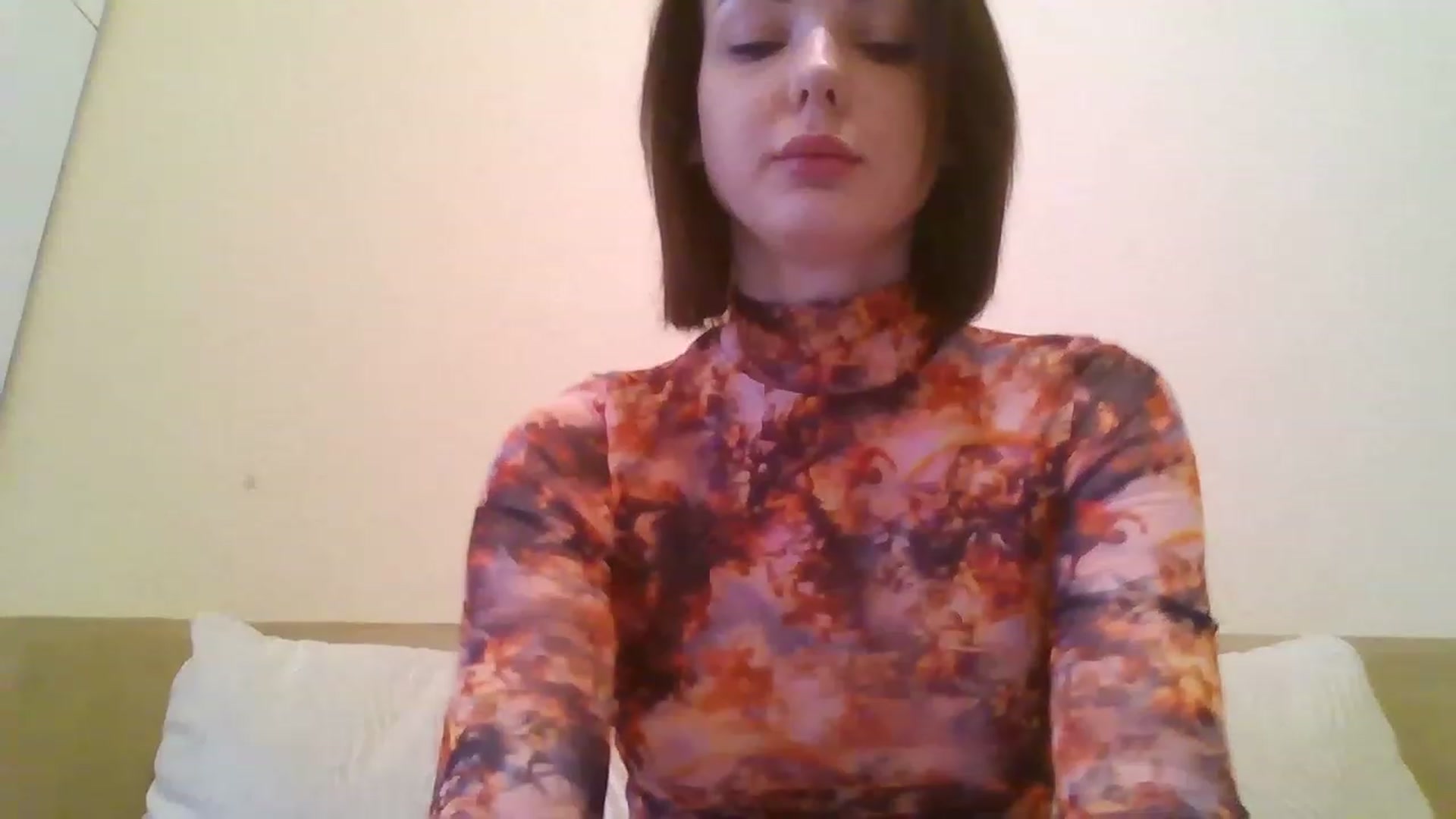 Gallery image thumbnail from RoxieSinner's myfreecams stream on, 02/20/2023, 12:44 image 5 of 20