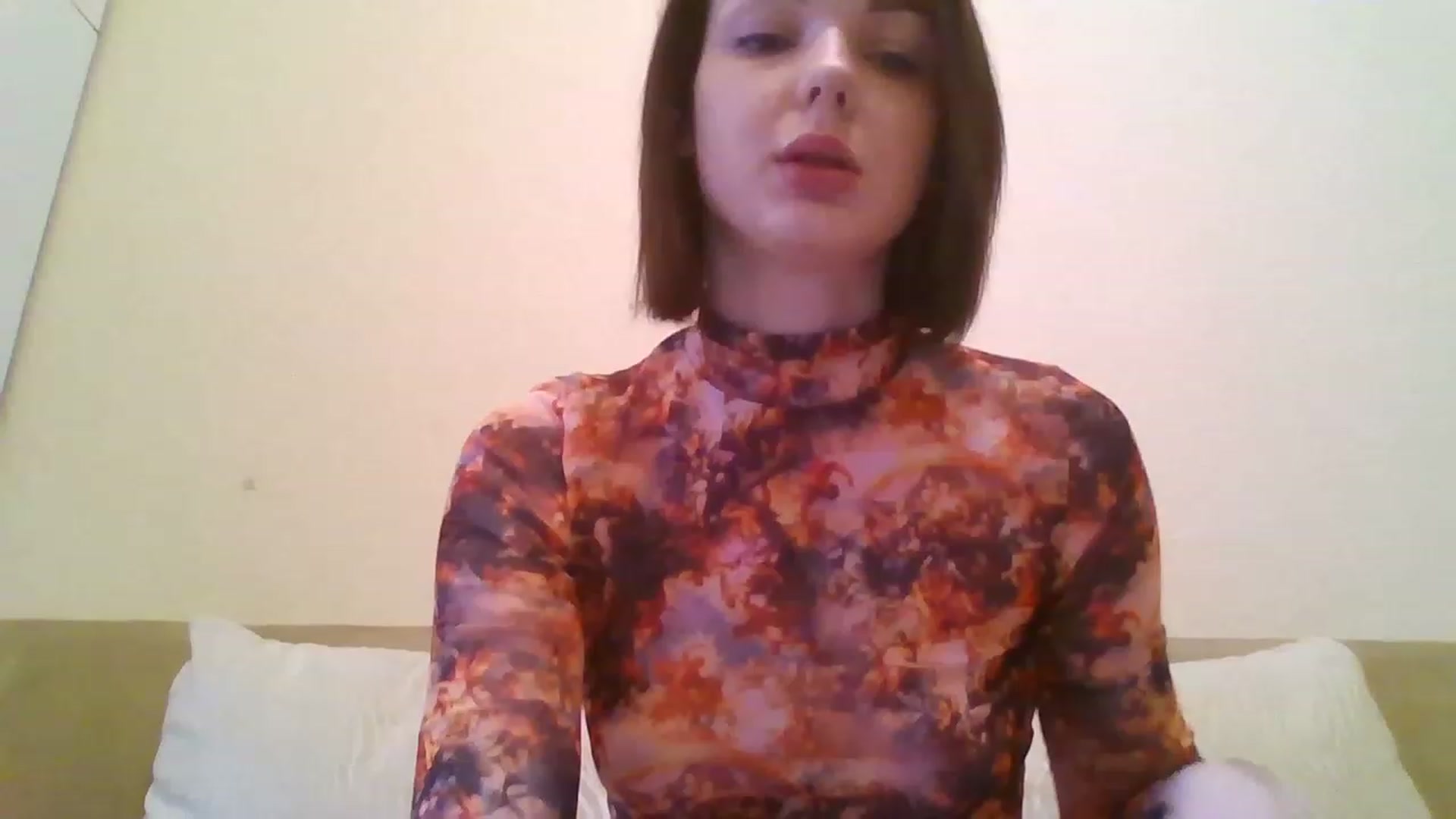 Gallery image thumbnail from RoxieSinner's myfreecams stream on, 02/20/2023, 12:44 image 10 of 20