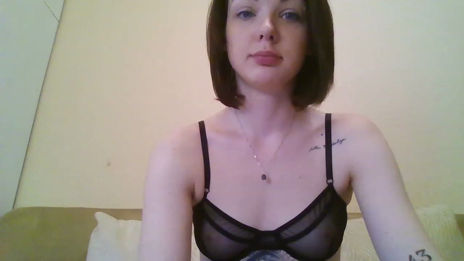 Gallery image thumbnail from RoxieSinner's myfreecams stream on, 02/24/2023, 12:22 image 12 of 20