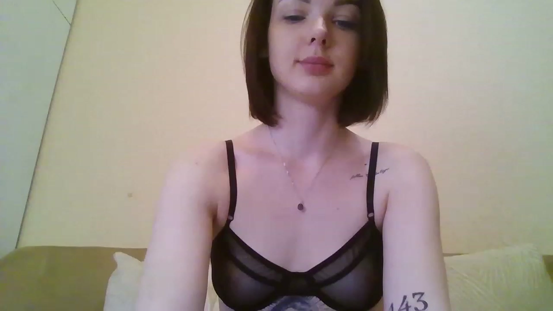 Gallery image thumbnail from RoxieSinner's myfreecams stream on, 02/24/2023, 12:22 image 14 of 20