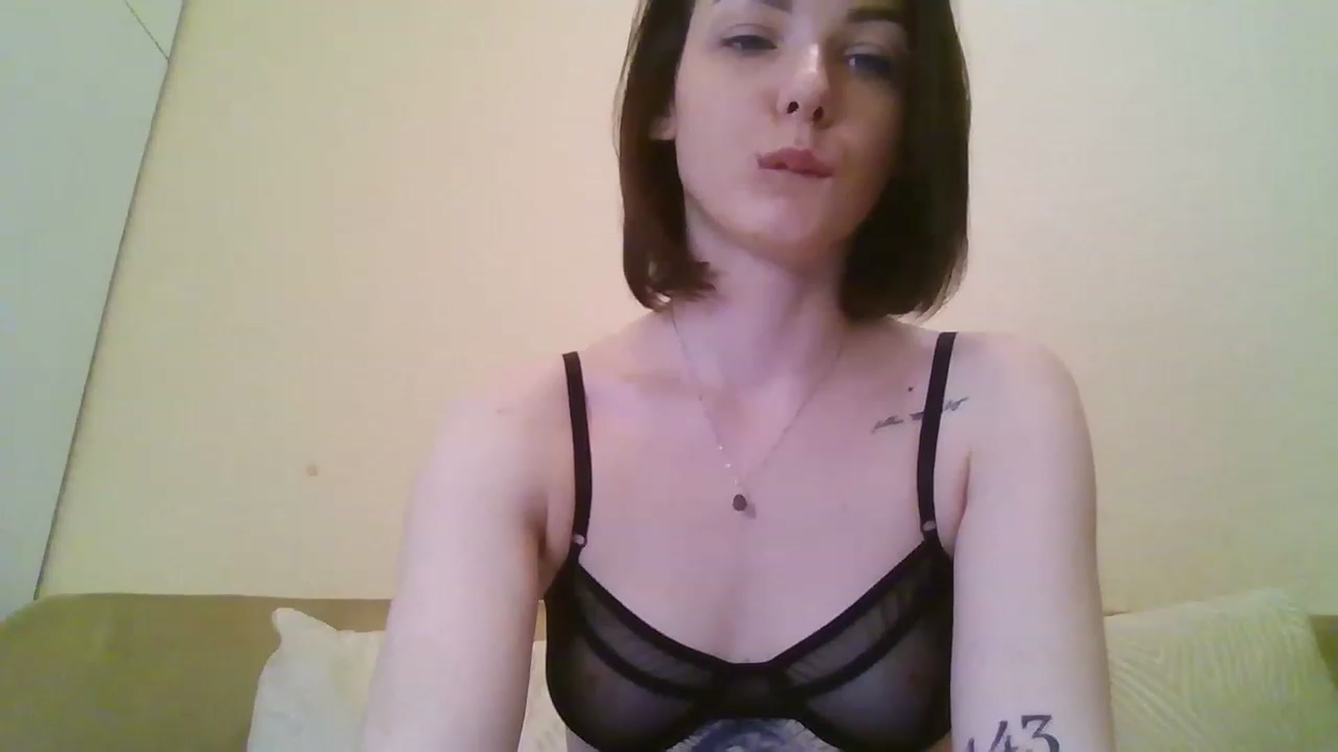 Gallery image thumbnail from RoxieSinner's myfreecams stream on, 02/24/2023, 12:22 image 19 of 20