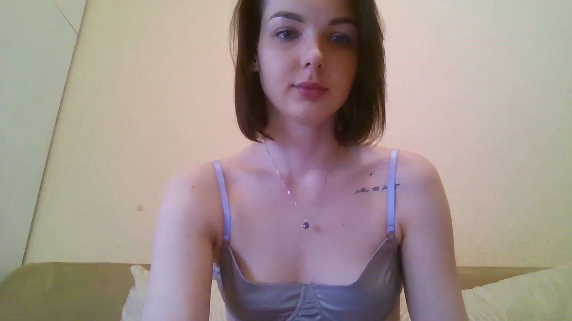 Gallery image thumbnail from RoxieSinner's myfreecams stream on, 02/26/2023, 10:50 image 13 of 20