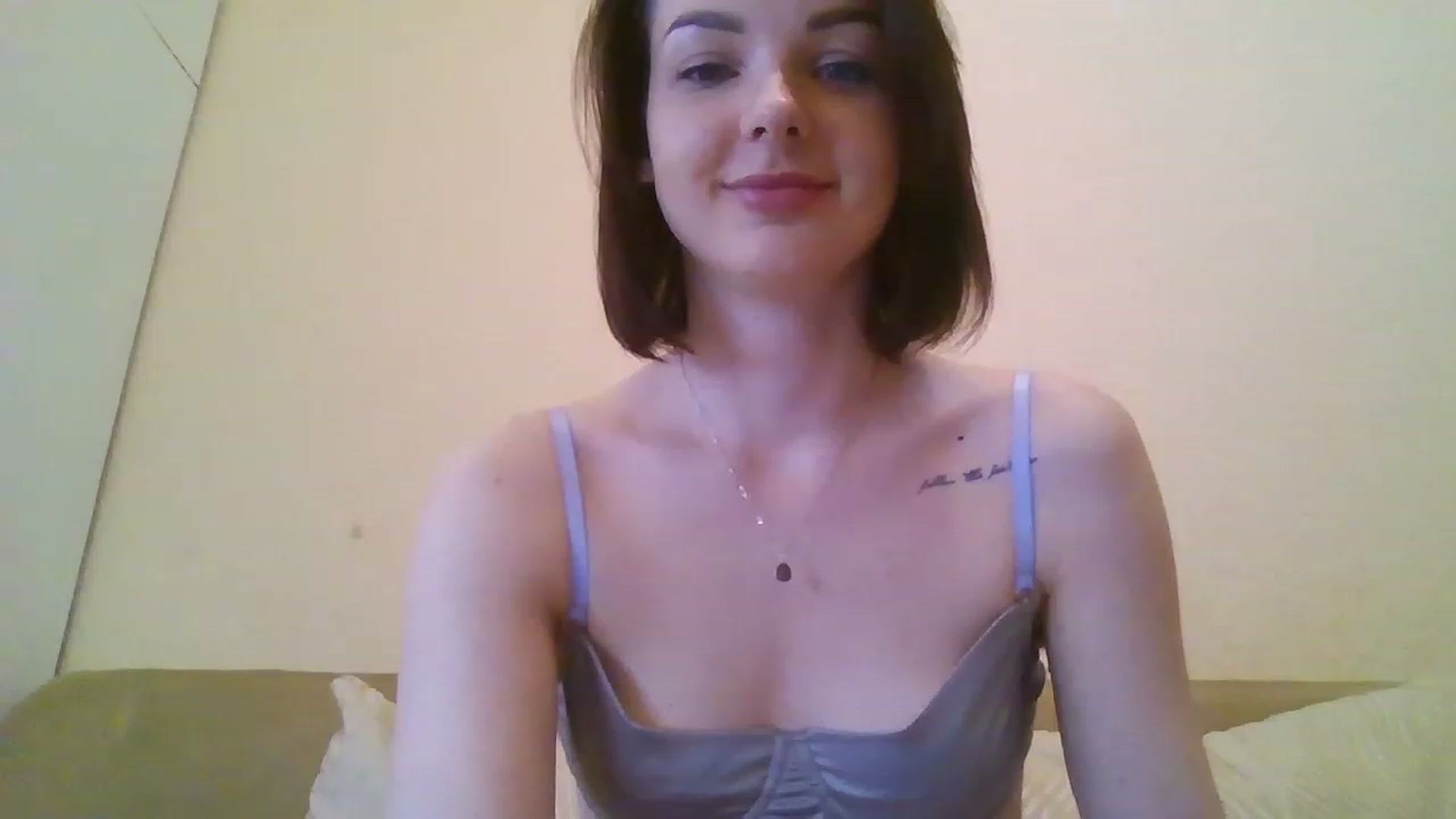 Gallery image thumbnail from RoxieSinner's myfreecams stream on, 02/26/2023, 10:50 image 15 of 20