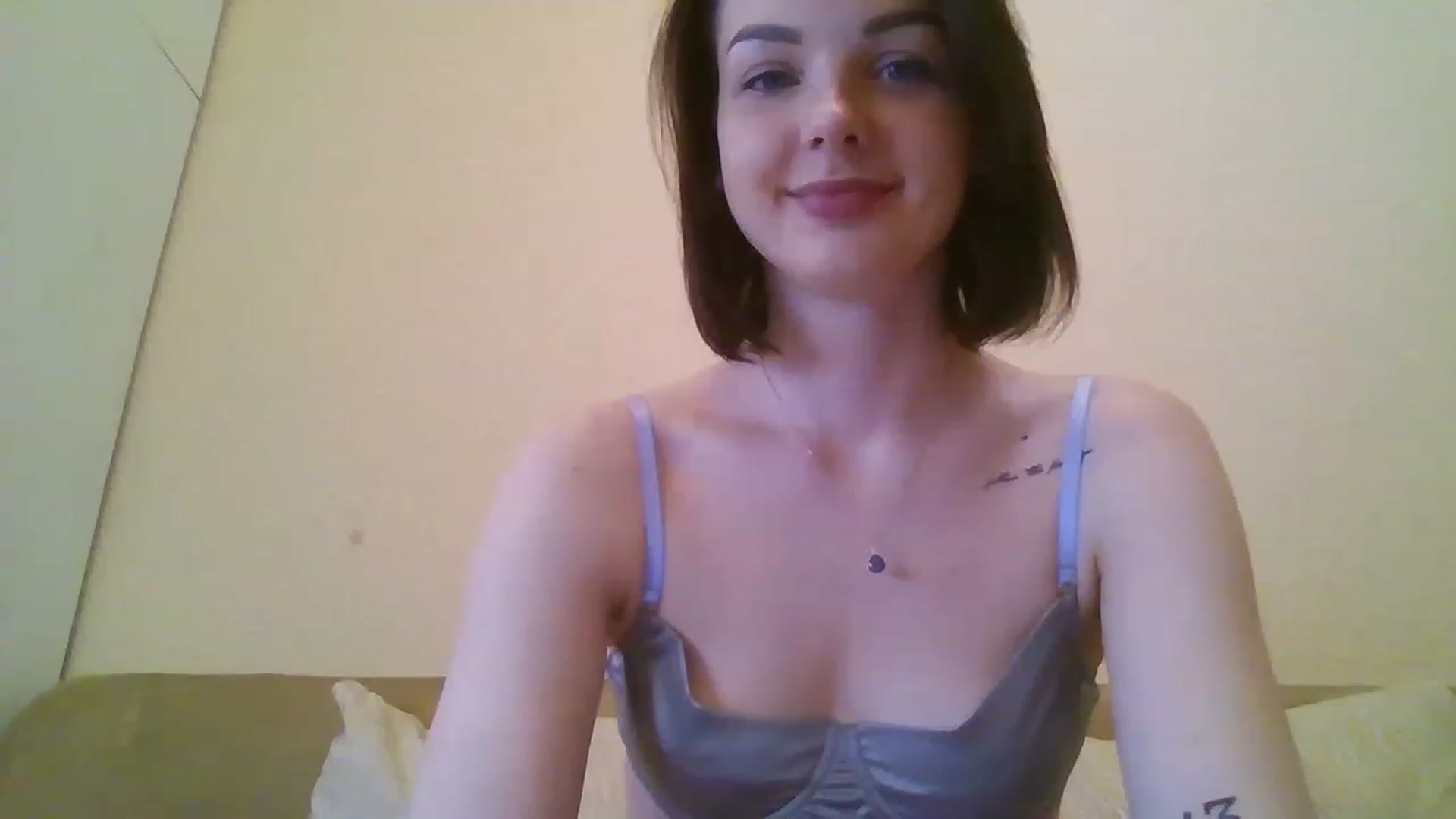 Gallery image thumbnail from RoxieSinner's myfreecams stream on, 02/26/2023, 10:50 image 5 of 20