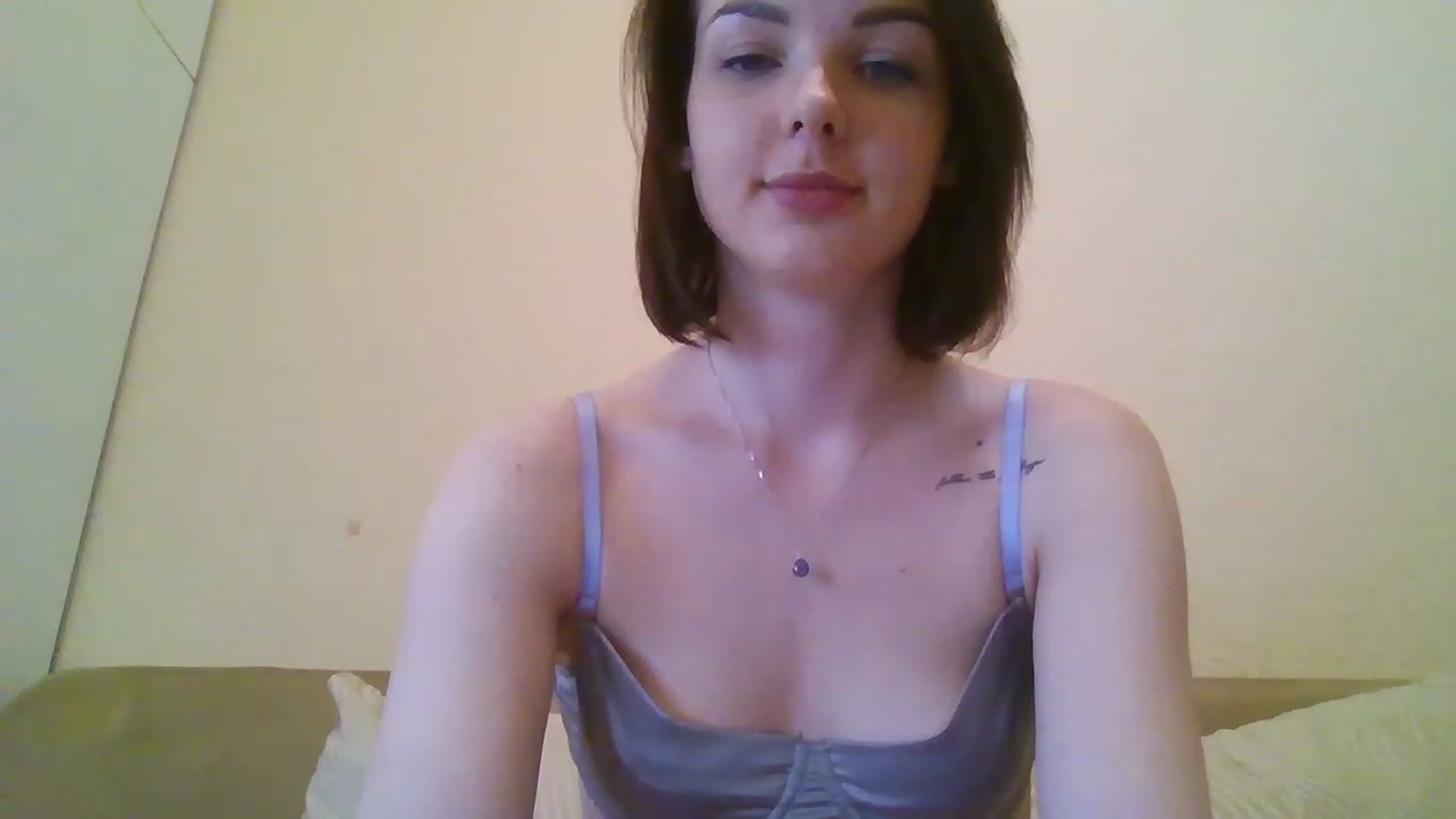 Gallery image thumbnail from RoxieSinner's myfreecams stream on, 02/26/2023, 11:26 image 3 of 20