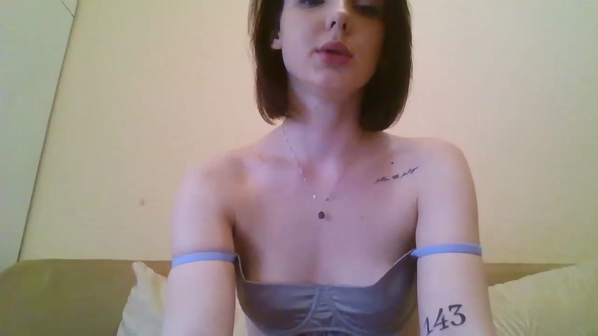 Gallery image thumbnail from RoxieSinner's myfreecams stream on, 02/26/2023, 11:26 image 19 of 20