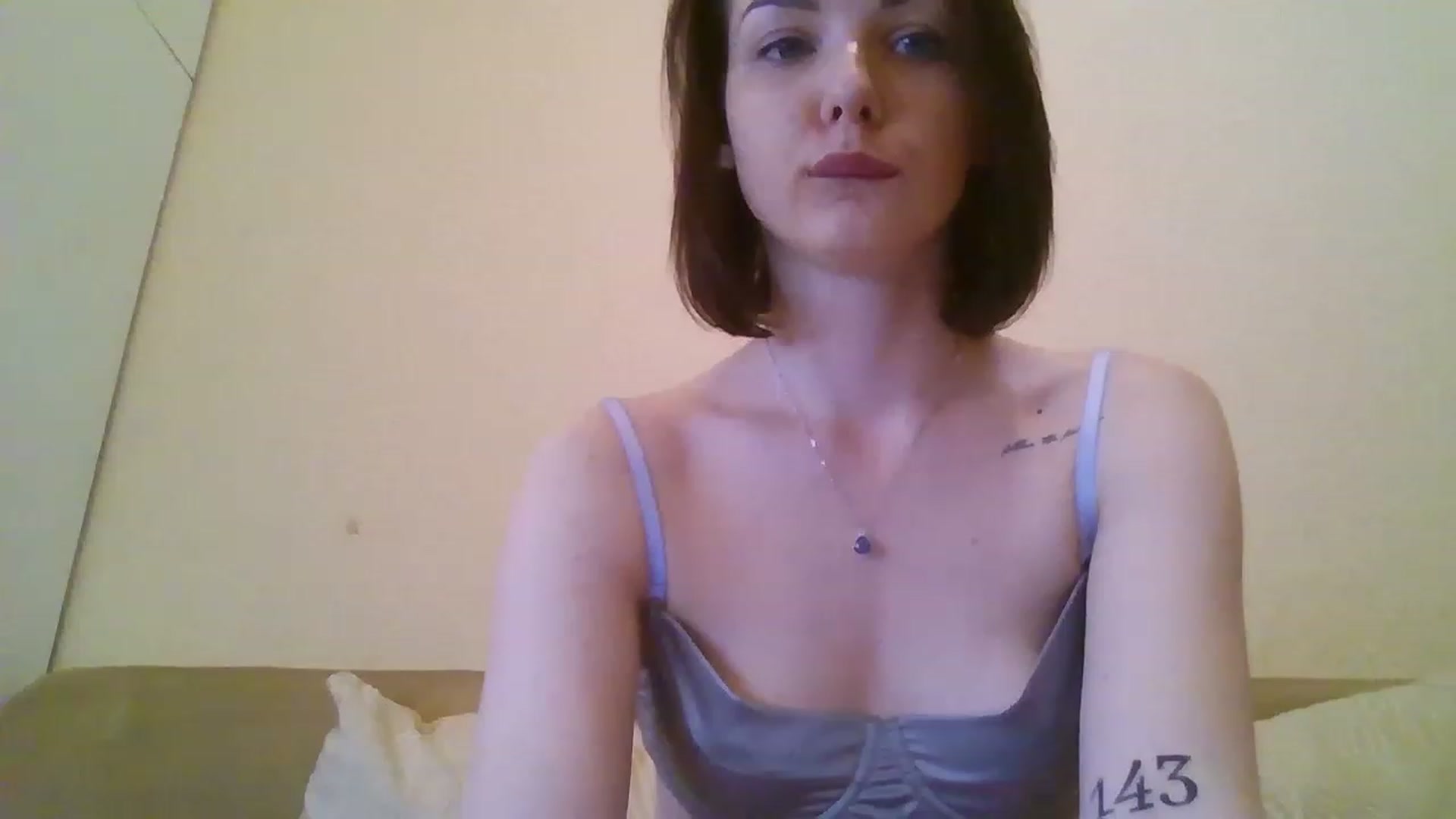 Gallery image thumbnail from RoxieSinner's myfreecams stream on, 02/26/2023, 11:26 image 11 of 20