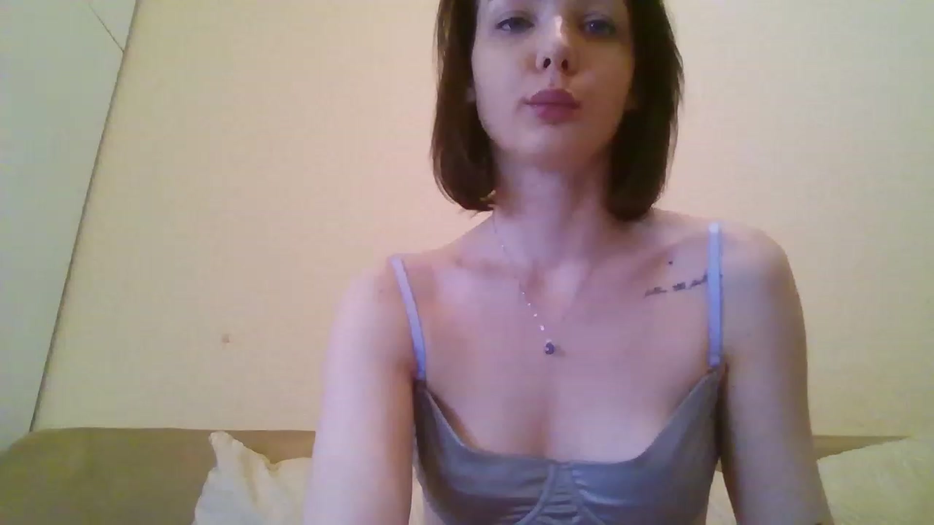 Gallery image thumbnail from RoxieSinner's myfreecams stream on, 02/26/2023, 11:26 image 12 of 20