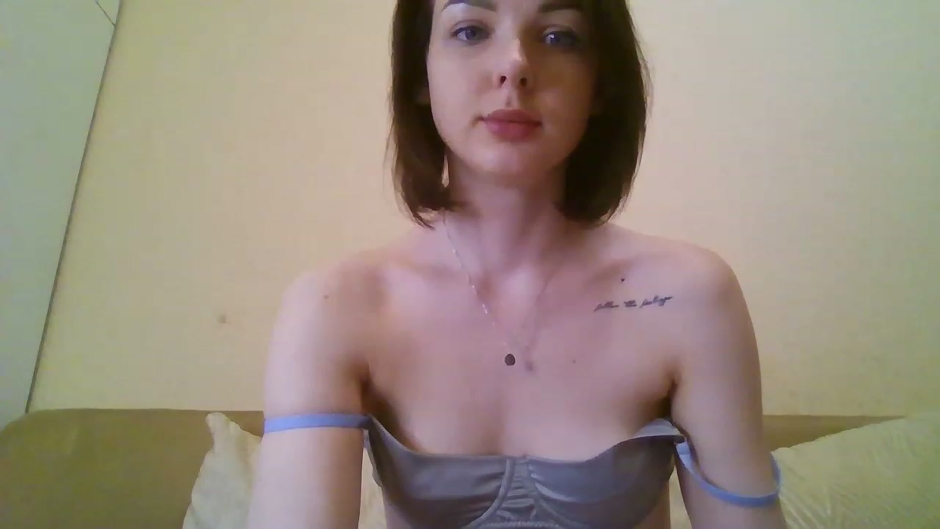 Gallery image thumbnail from RoxieSinner's myfreecams stream on, 02/26/2023, 12:06 image 5 of 20