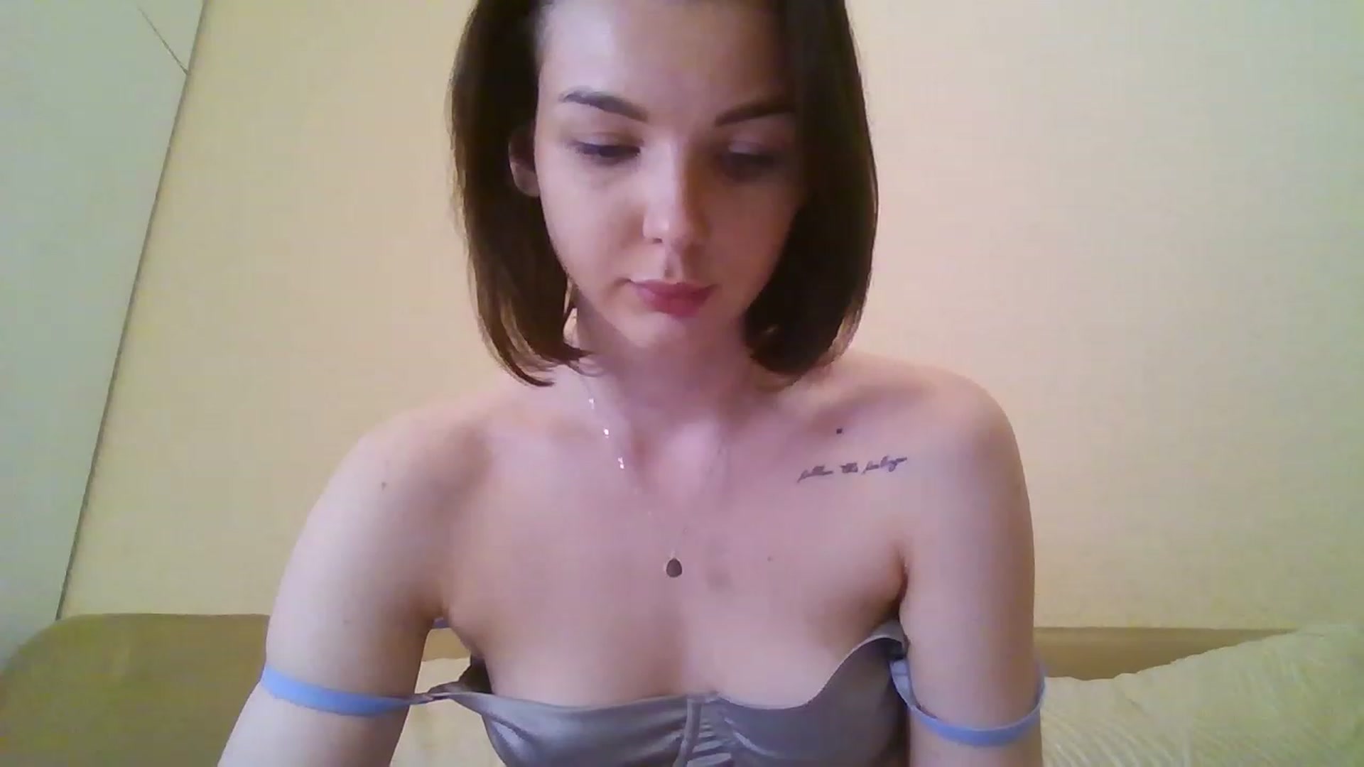 Gallery image thumbnail from RoxieSinner's myfreecams stream on, 02/26/2023, 12:06 image 18 of 20