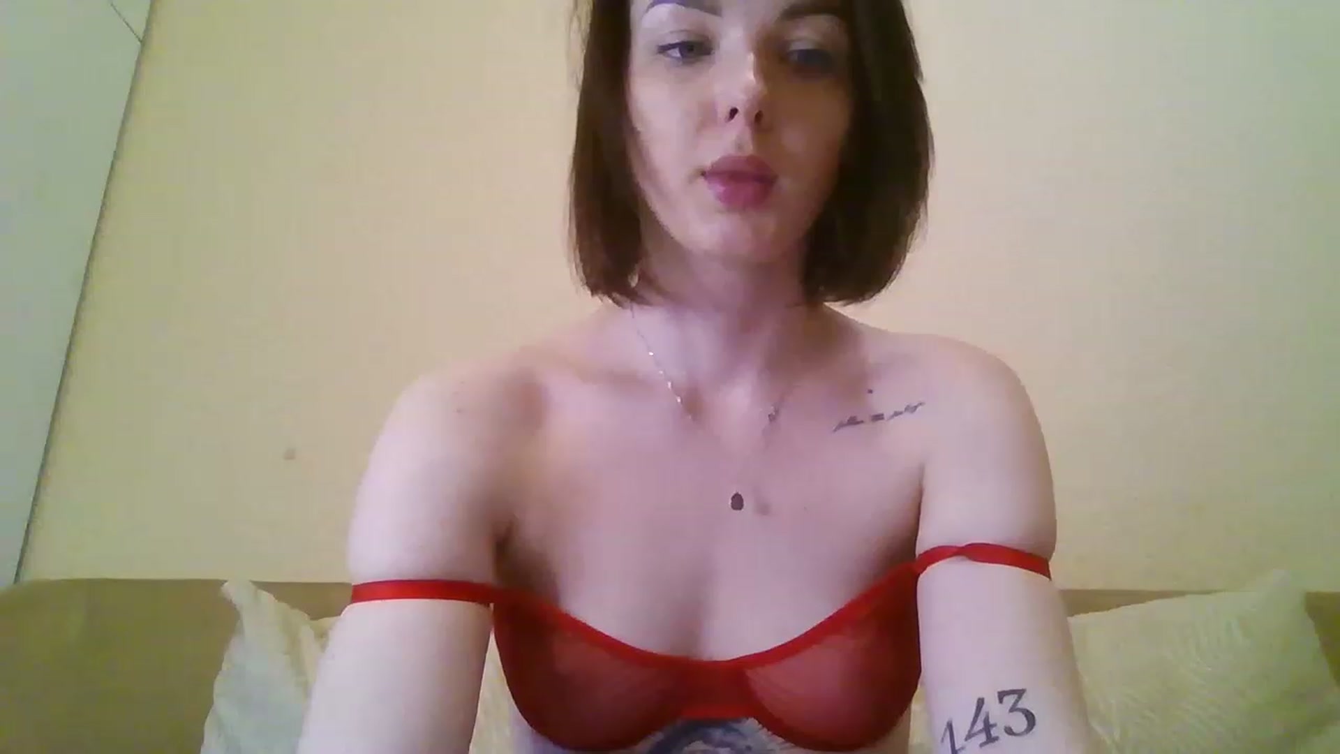 Gallery image thumbnail from RoxieSinner's myfreecams stream on, 02/28/2023, 15:01 image 16 of 20