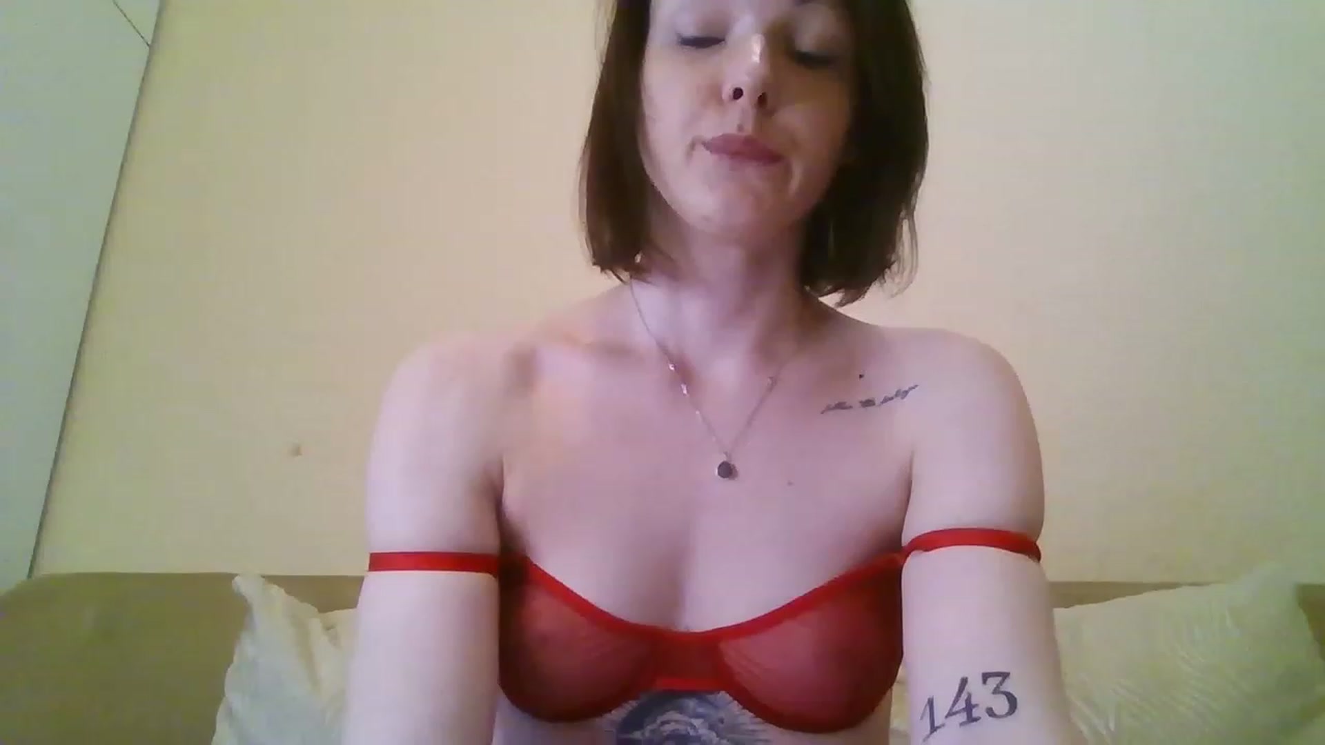 Gallery image thumbnail from RoxieSinner's myfreecams stream on, 02/28/2023, 15:01 image 15 of 20