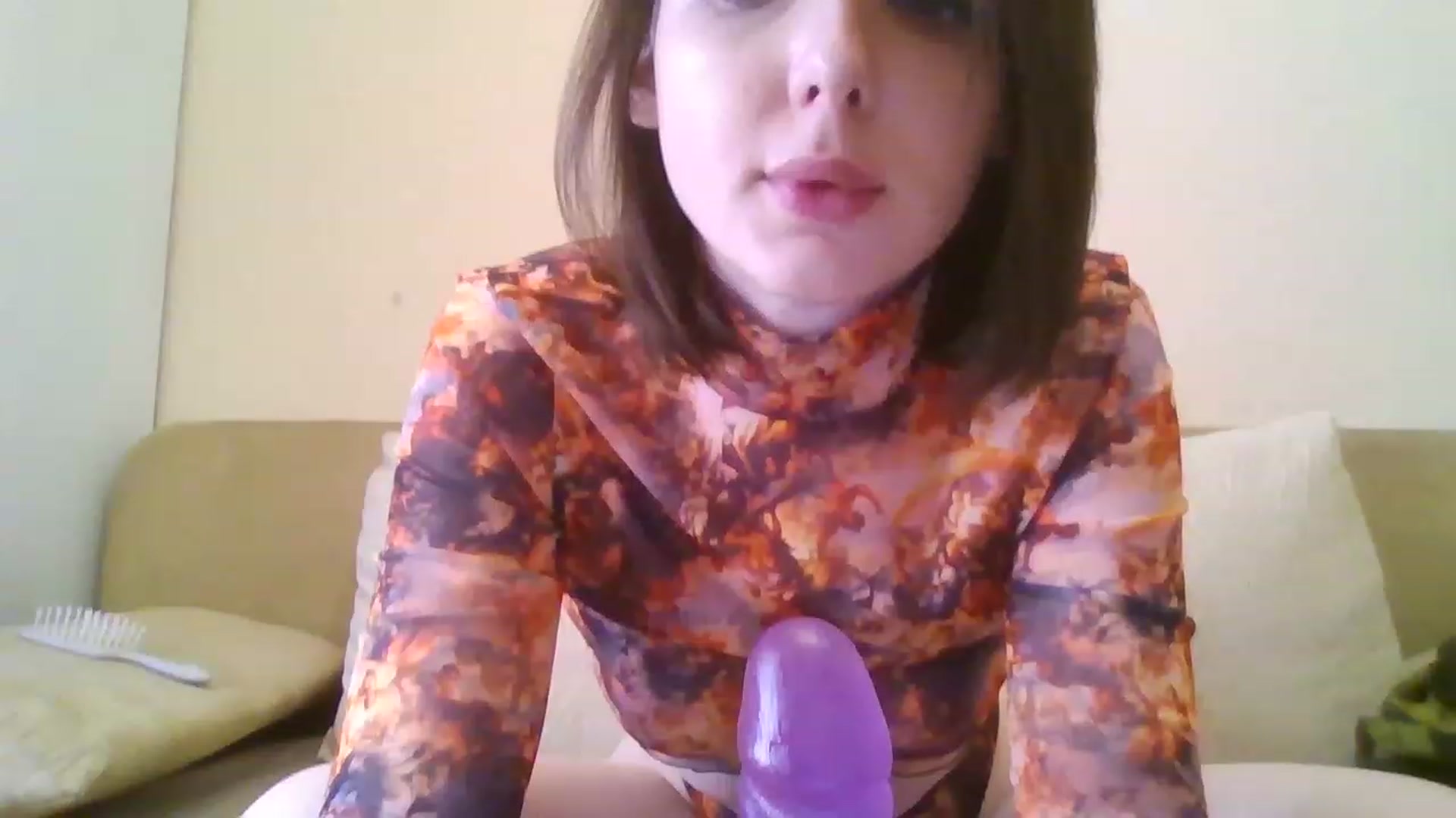 Gallery image thumbnail from RoxieSinner's myfreecams stream on, 03/02/2023, 14:03 image 13 of 20