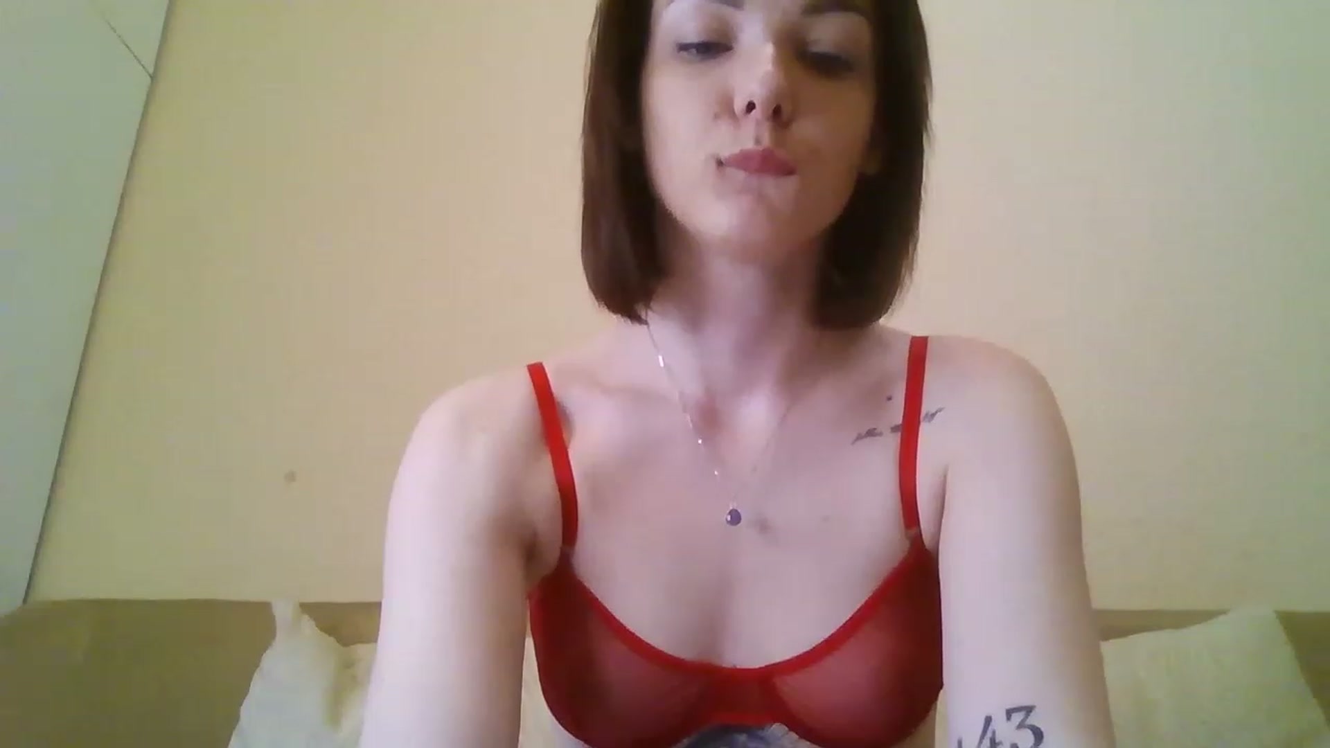 Gallery image thumbnail from RoxieSinner's myfreecams stream on, 03/04/2023, 11:10 image 17 of 20