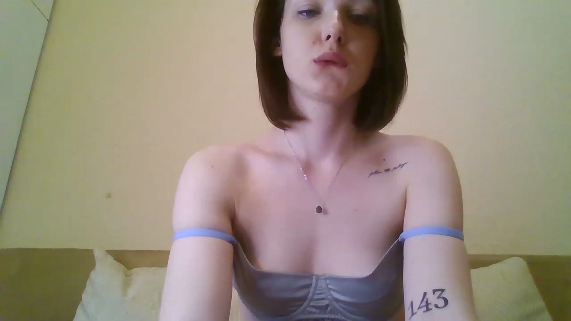 Gallery image thumbnail from RoxieSinner's myfreecams stream on, 03/05/2023, 12:44 image 19 of 20