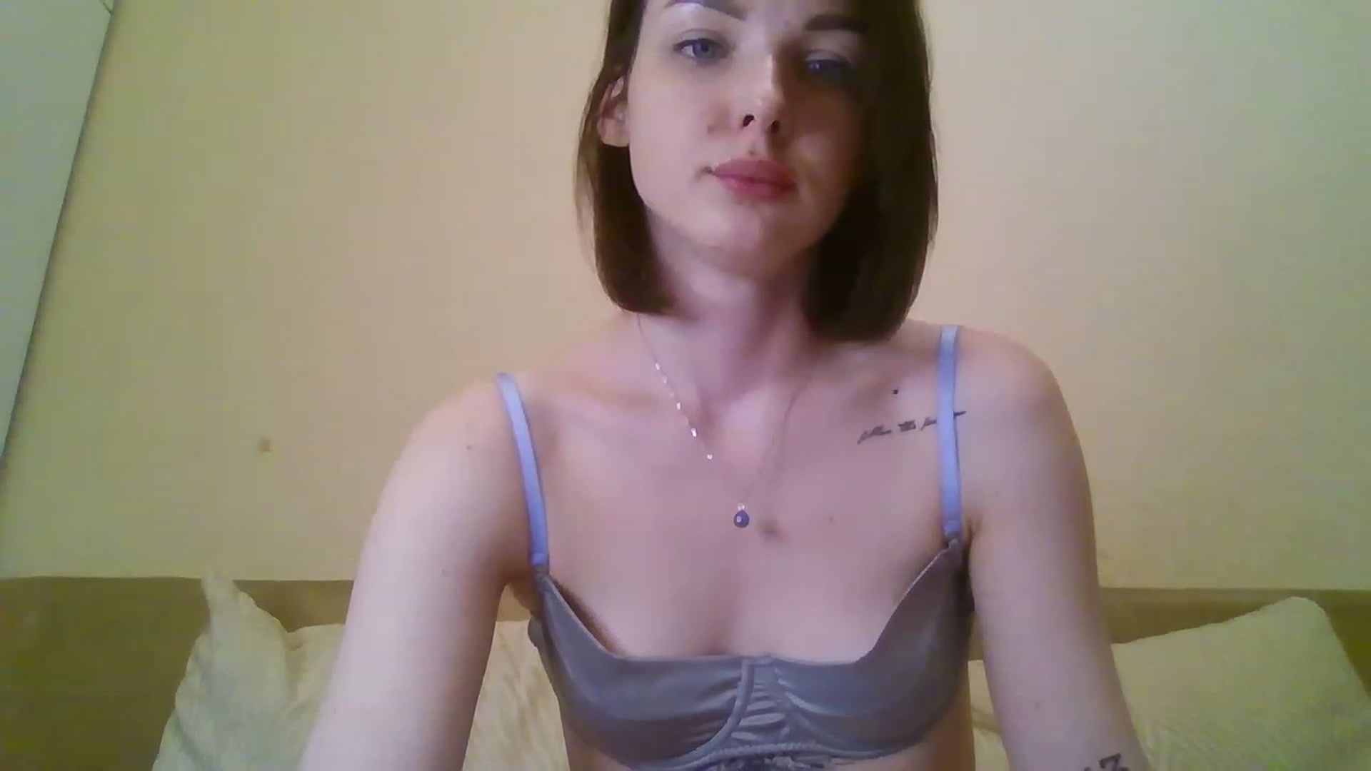 Gallery image thumbnail from RoxieSinner's myfreecams stream on, 03/05/2023, 14:32 image 15 of 20