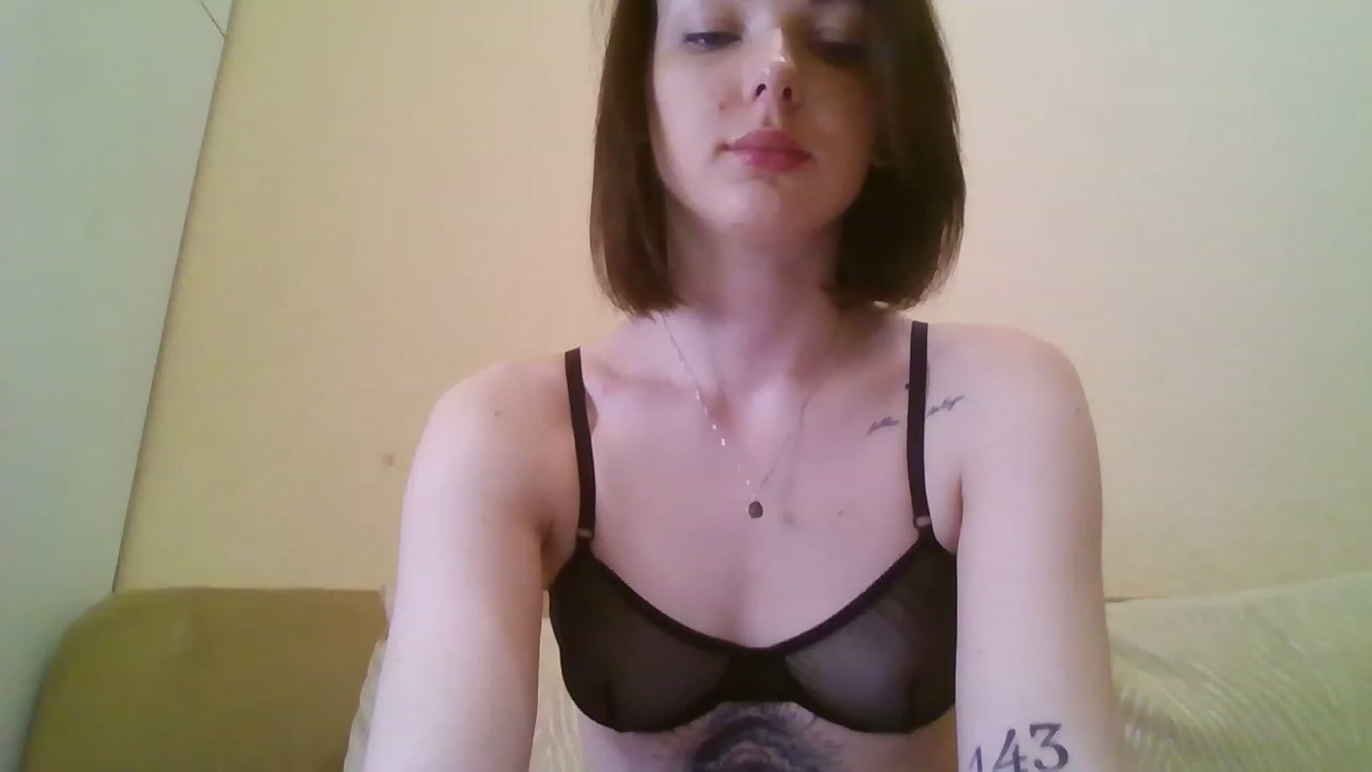 Gallery image thumbnail from RoxieSinner's myfreecams stream on, 03/07/2023, 11:55 image 17 of 20