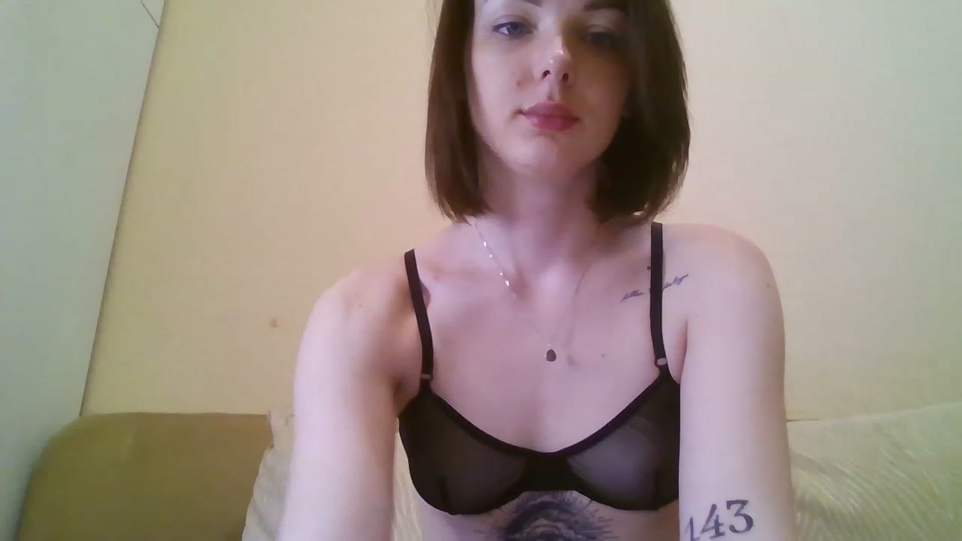 Gallery image thumbnail from RoxieSinner's myfreecams stream on, 03/07/2023, 11:55 image 16 of 20
