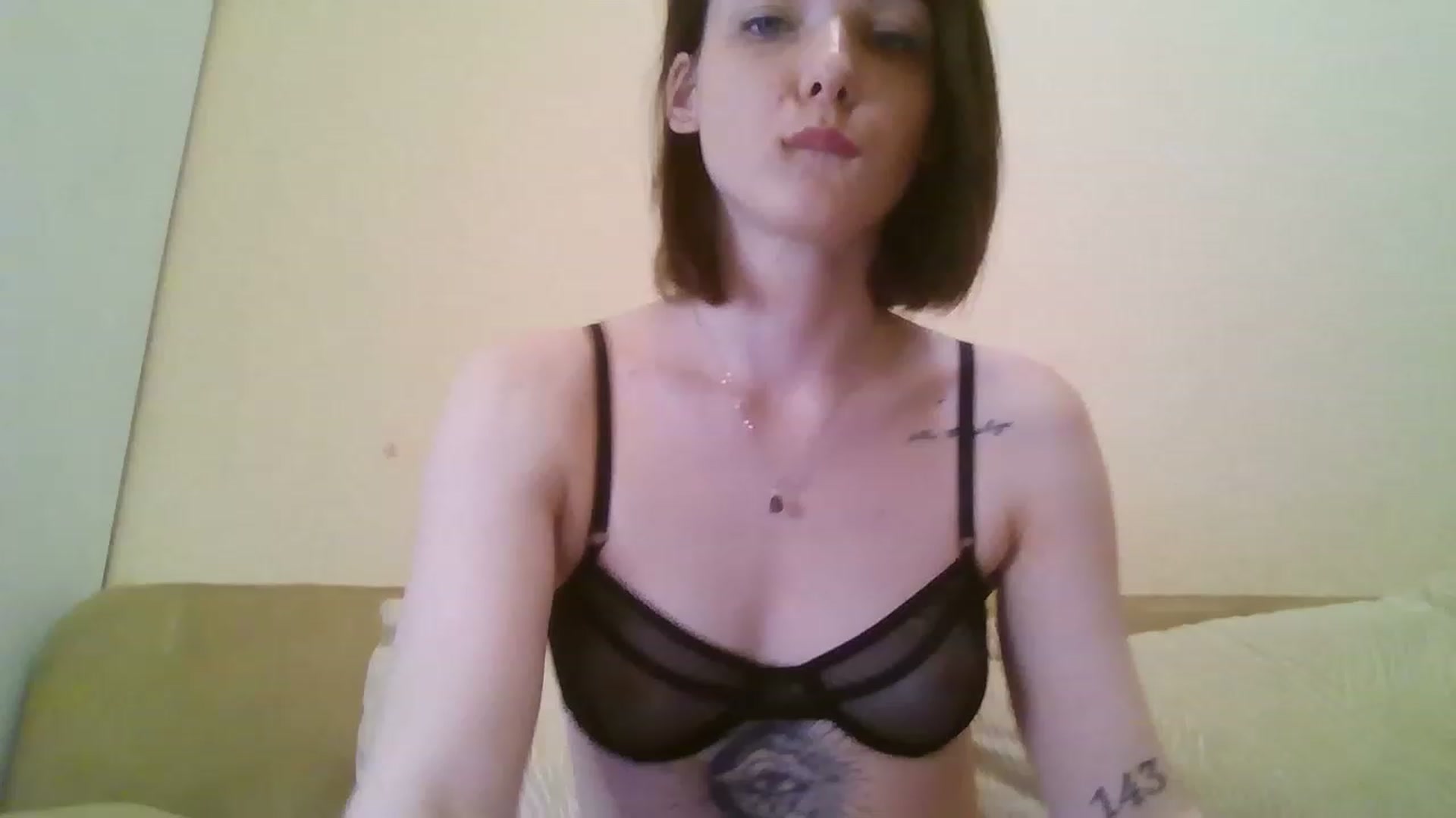 Gallery image thumbnail from RoxieSinner's myfreecams stream on, 03/08/2023, 15:13 image 6 of 20