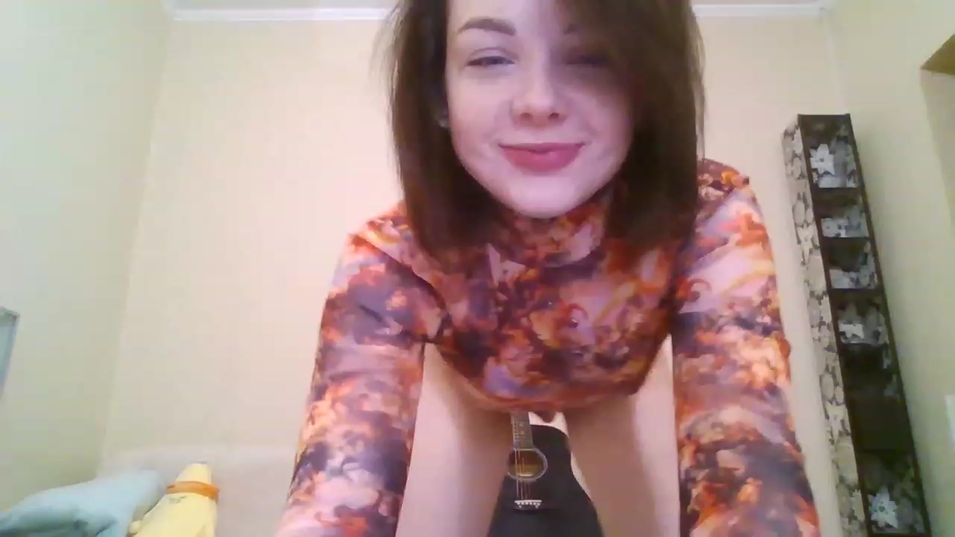 Gallery image thumbnail from RoxieSinner's myfreecams stream on, 03/11/2023, 10:28 image 7 of 20