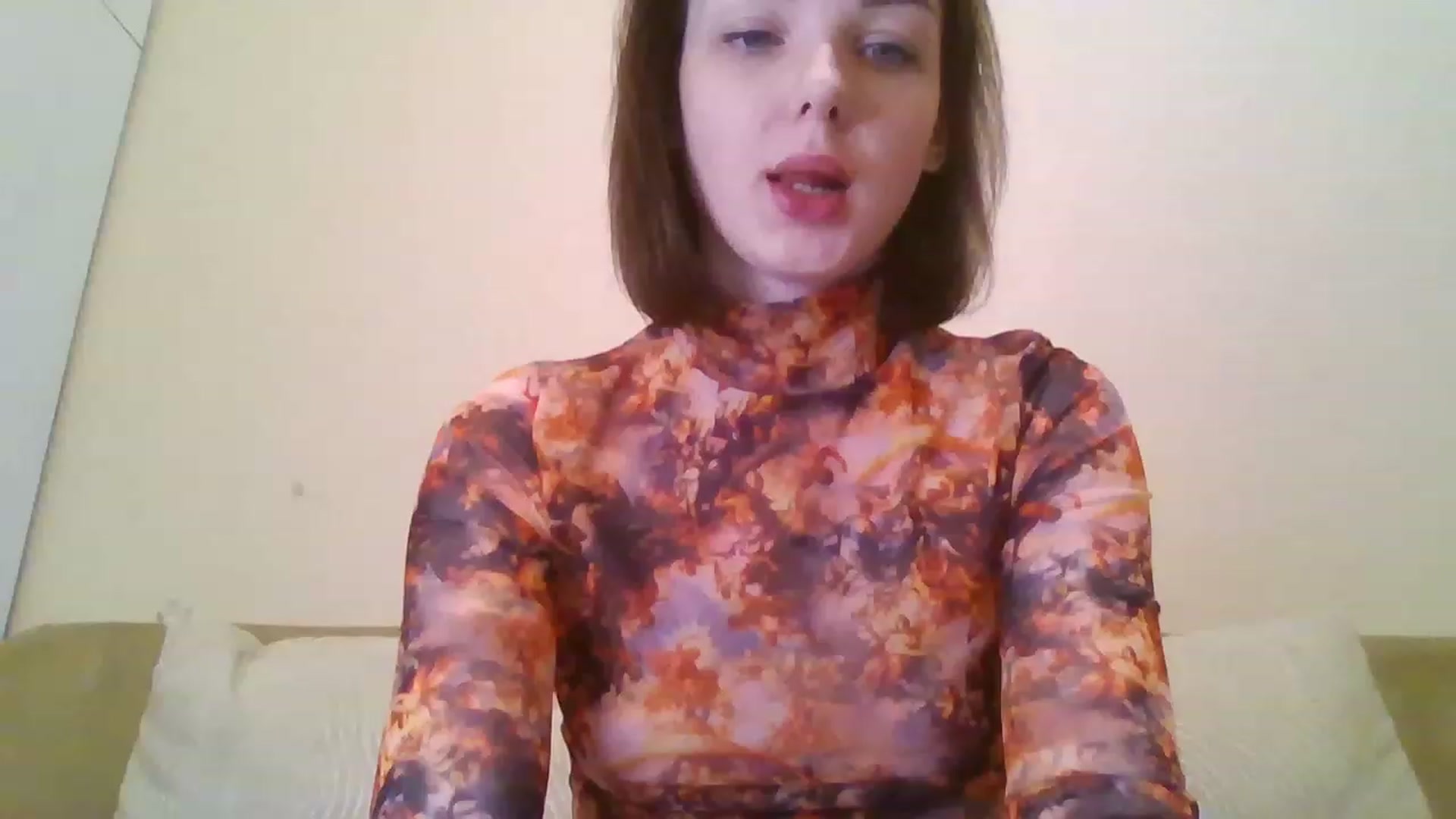 Gallery image thumbnail from RoxieSinner's myfreecams stream on, 03/11/2023, 15:07 image 2 of 20