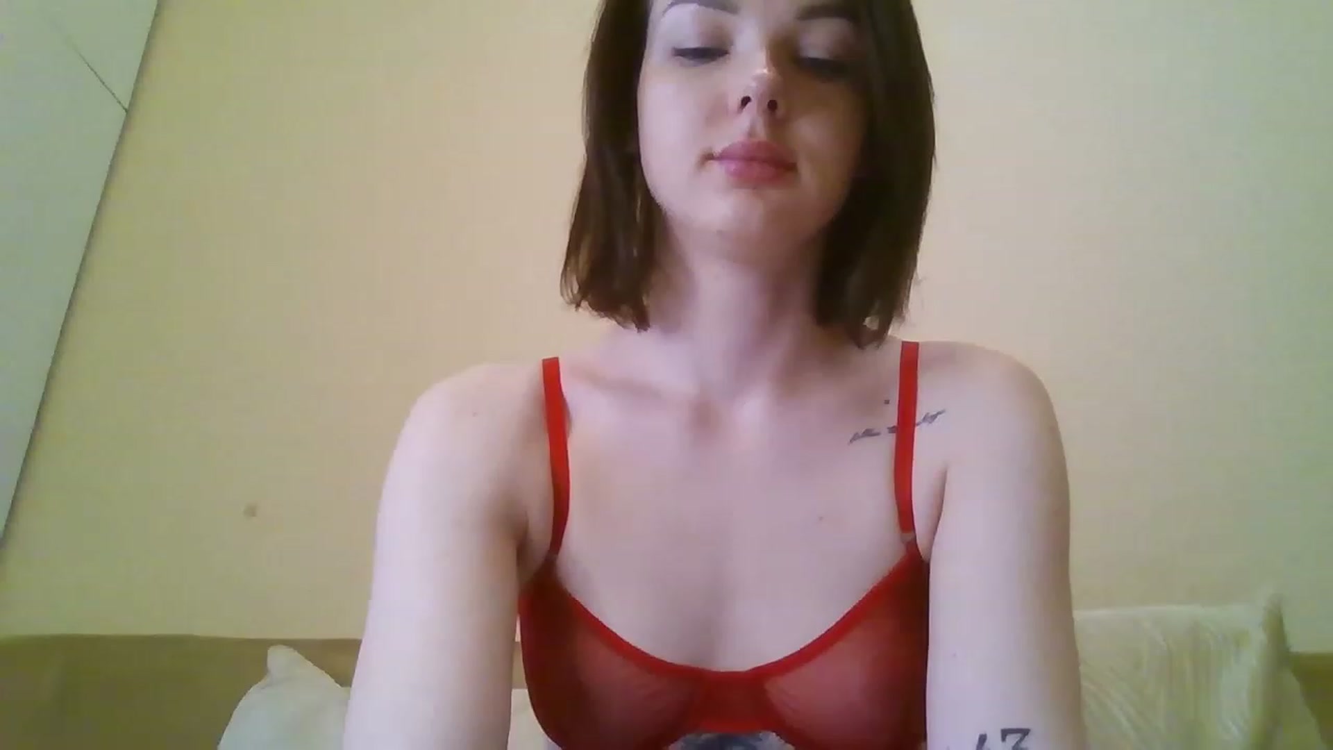 Gallery image thumbnail from RoxieSinner's myfreecams stream on, 03/15/2023, 09:57 image 1 of 20