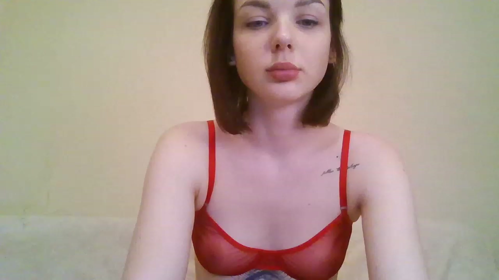 Gallery image thumbnail from RoxieSinner's myfreecams stream on, 03/15/2023, 13:29 image 12 of 20