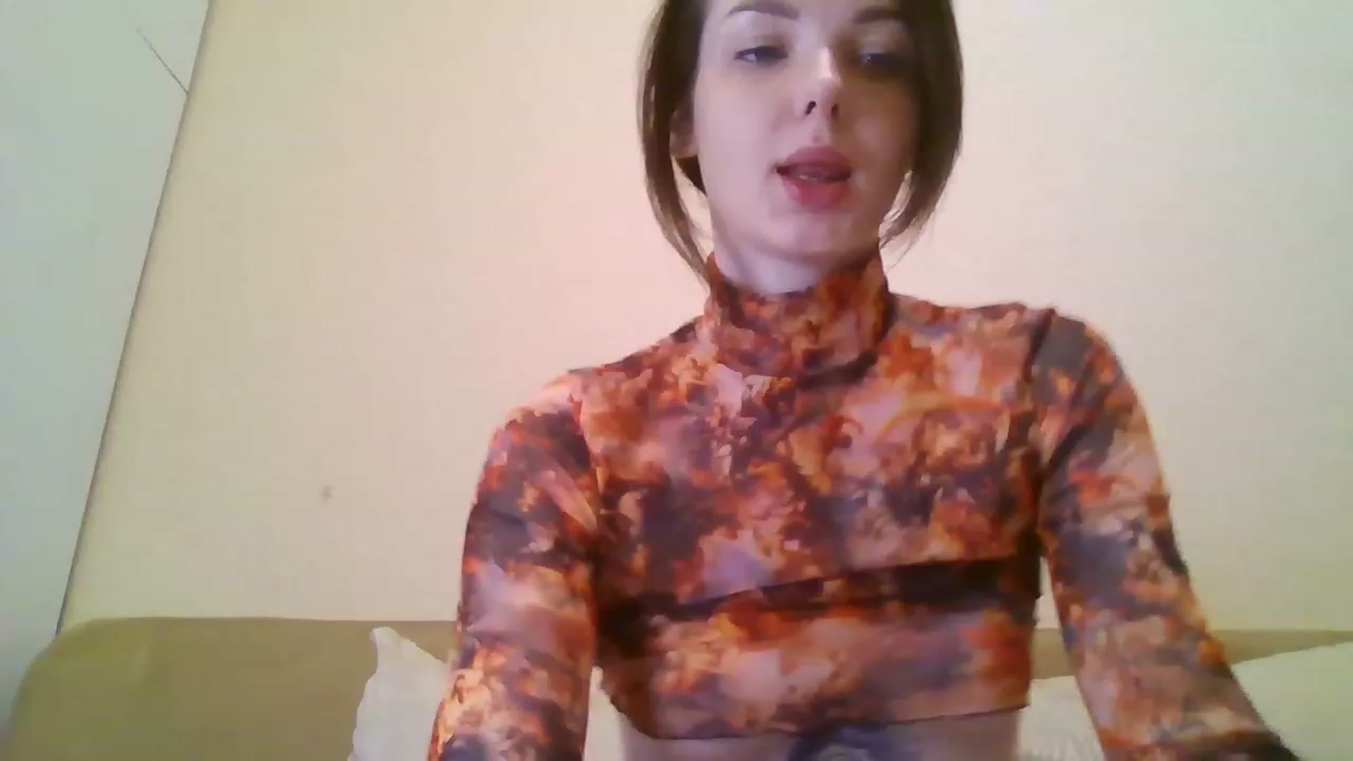 Gallery image thumbnail from RoxieSinner's myfreecams stream on, 03/16/2023, 13:07 image 2 of 20