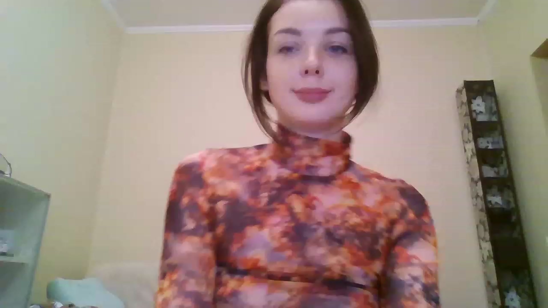 Gallery image thumbnail from RoxieSinner's myfreecams stream on, 03/16/2023, 13:07 image 7 of 20