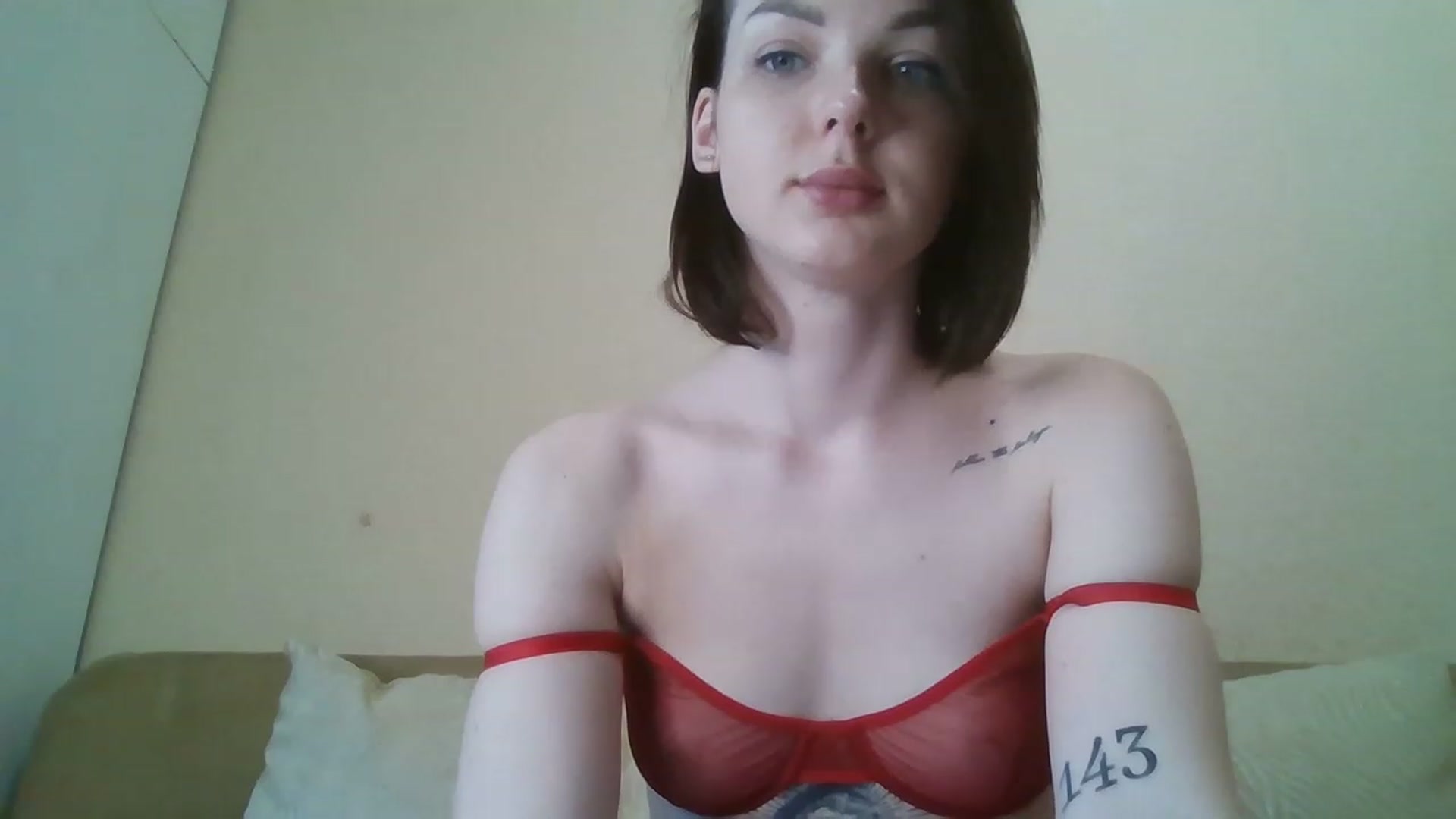Gallery image thumbnail from RoxieSinner's myfreecams stream on, 03/18/2023, 14:59 image 7 of 20