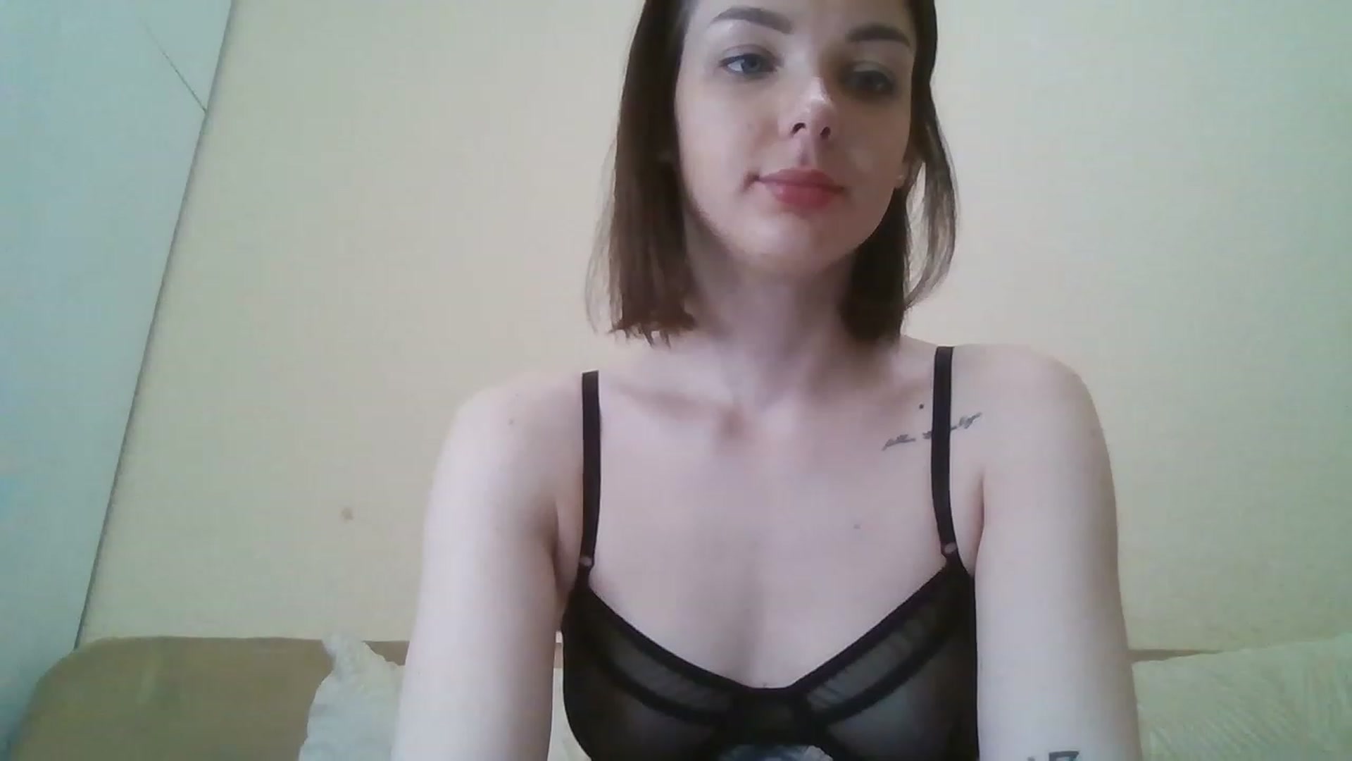 Gallery image thumbnail from RoxieSinner's myfreecams stream on, 03/26/2023, 10:05 image 1 of 20